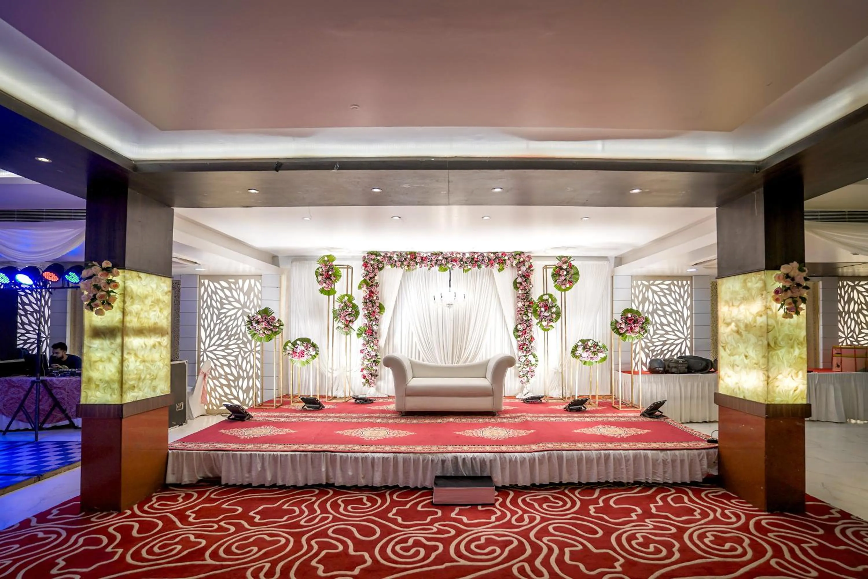 Bed in The Golden Apple