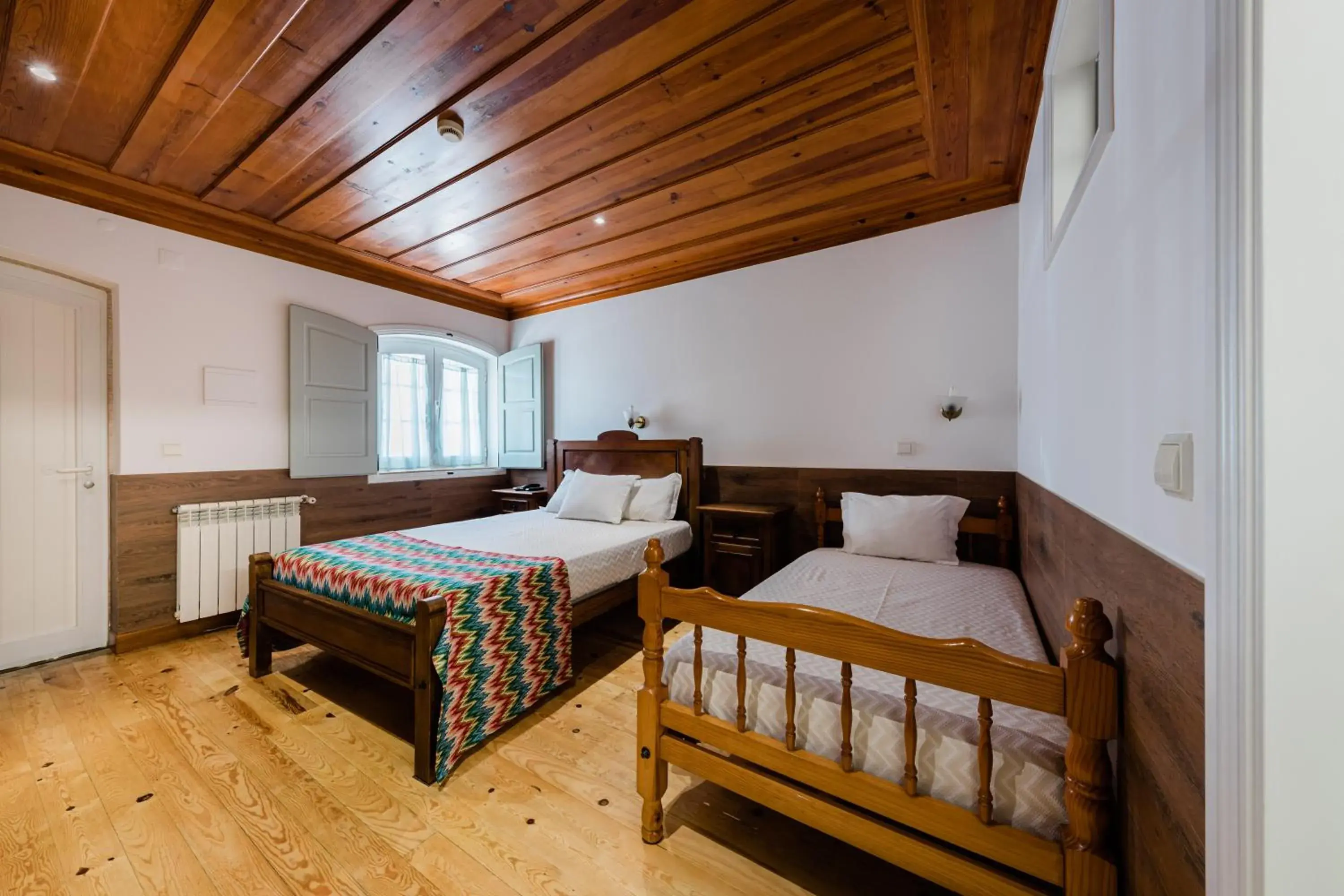 Superior Family Room in Pátio da Figueira Superior Family Room in Pátio da Figueira