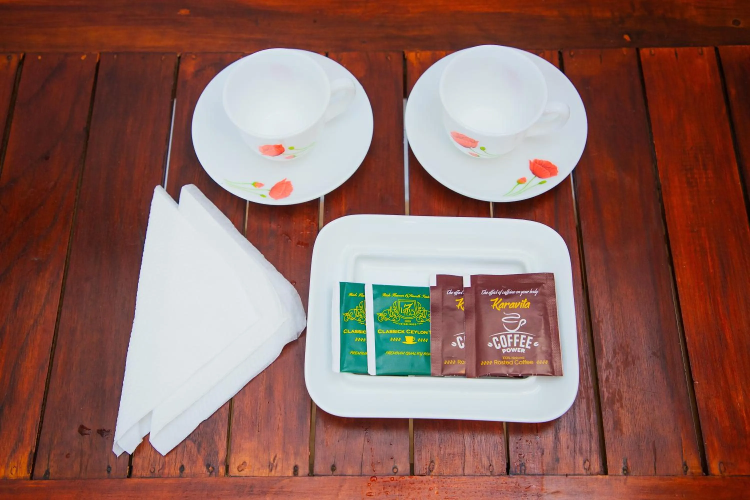 Coffee/tea facilities in Jade Ella