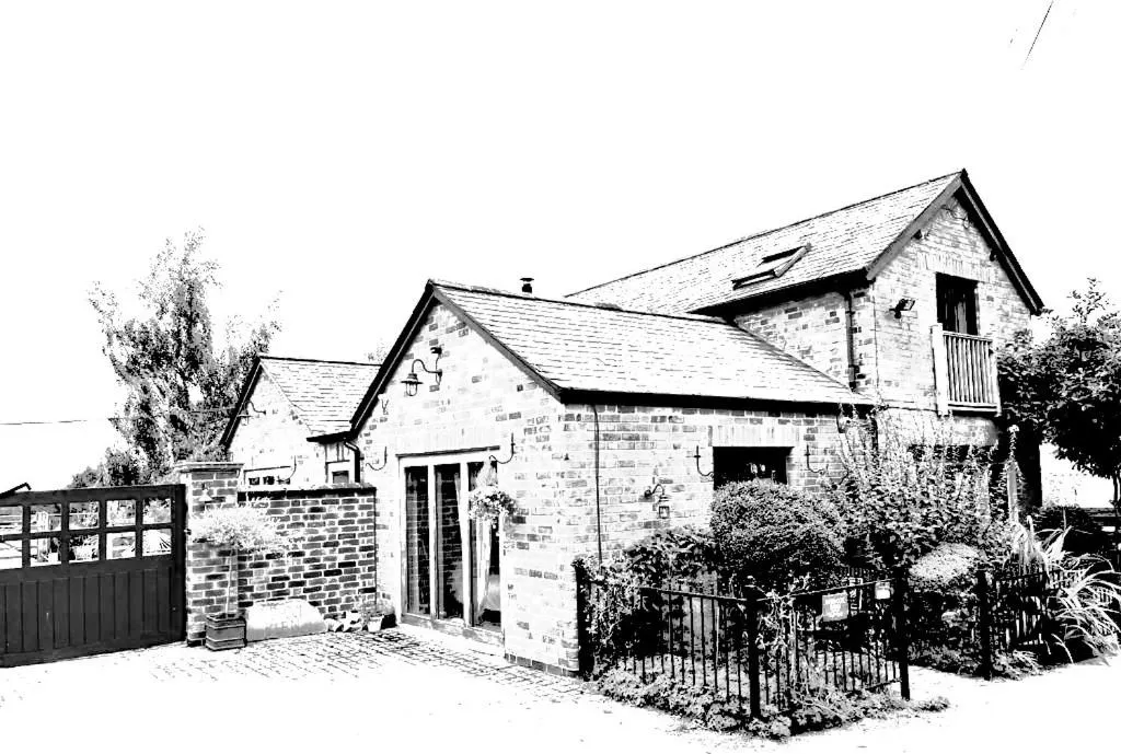 Property building in Bybrook Barn Bed & Breakfast