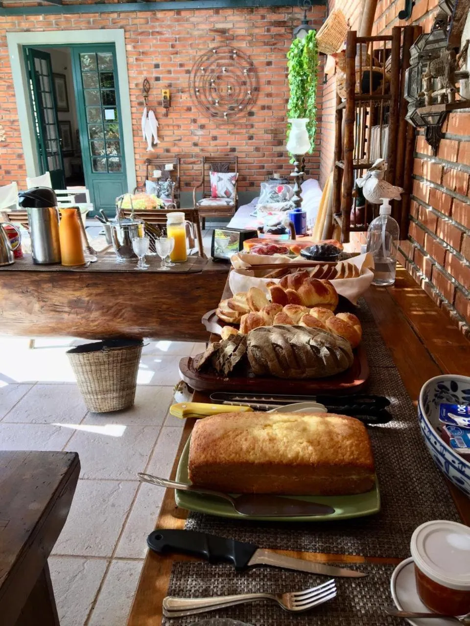 Breakfast in Villa Serena Bed & Breakfast