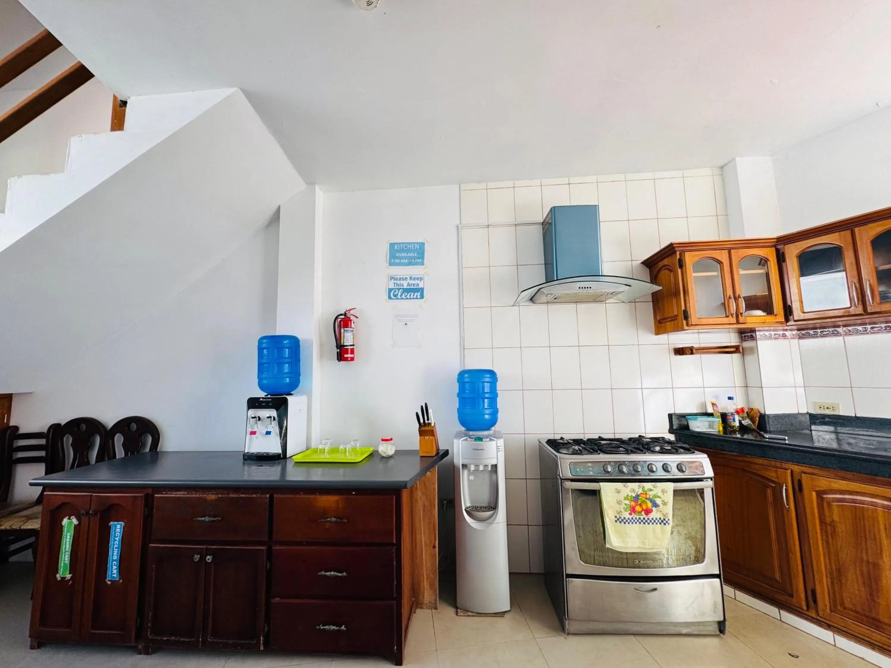 Communal kitchen in El Rincón de George