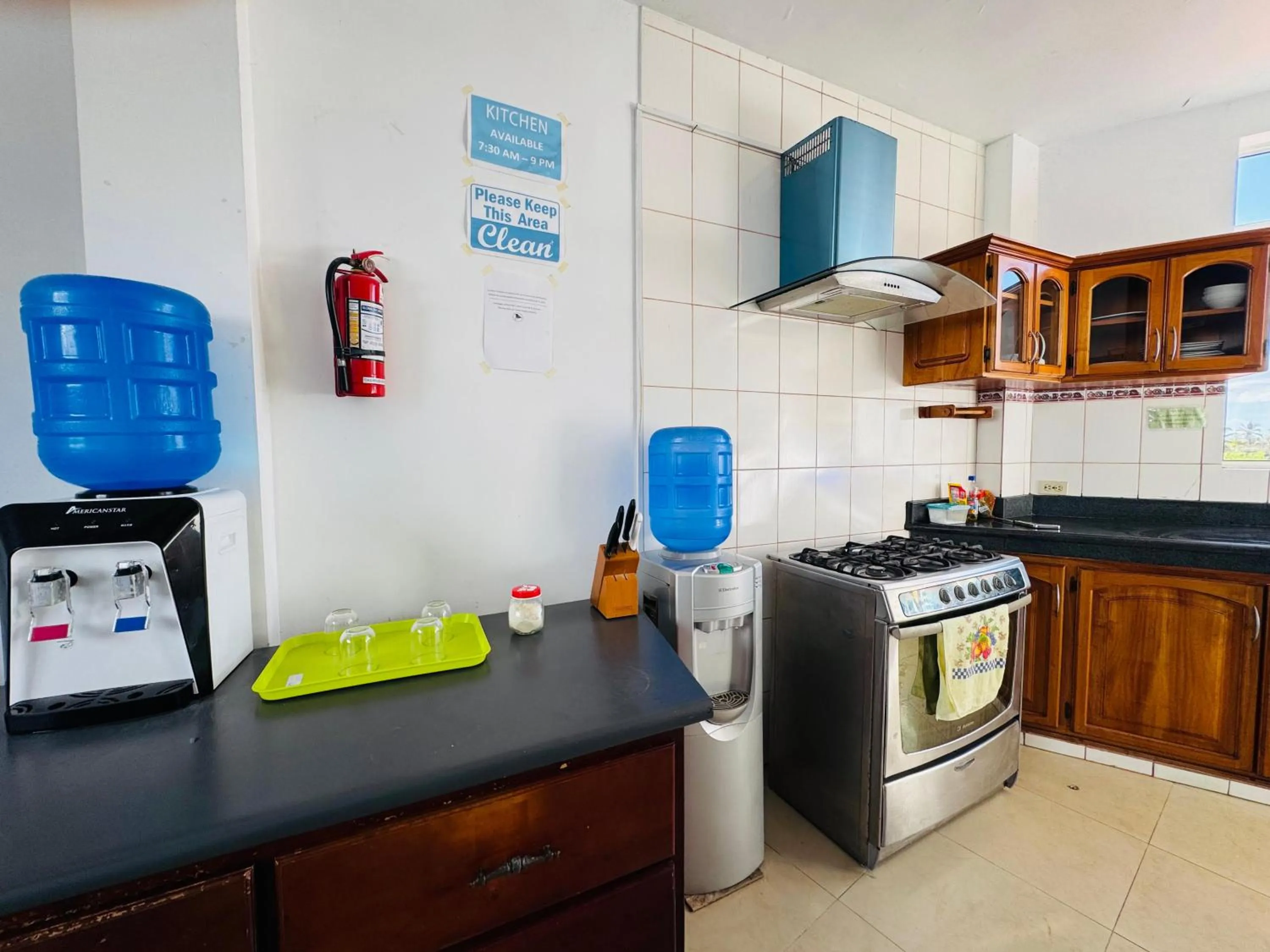 Communal kitchen in El Rincón de George