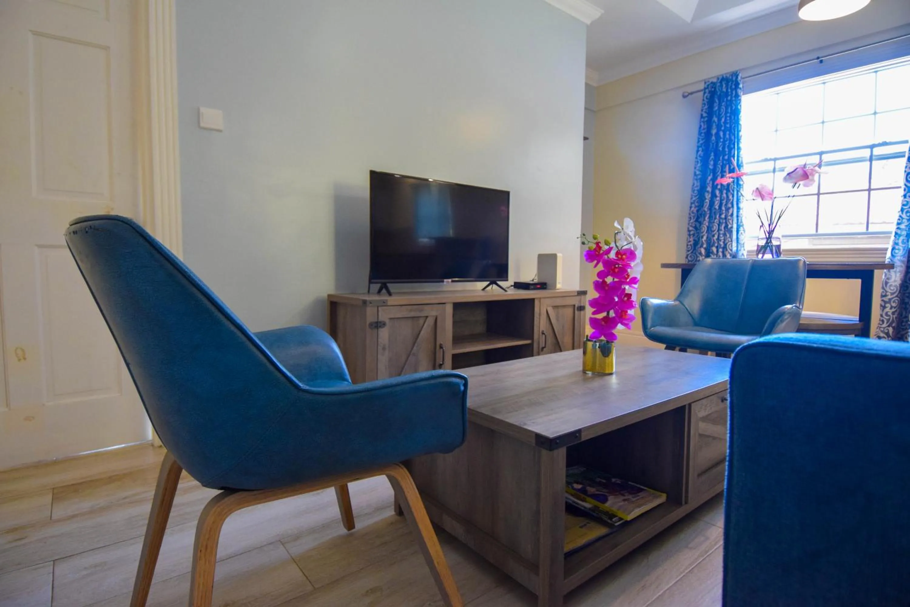 Sea Piton View Apartment- Location, Convenience, Modern Living