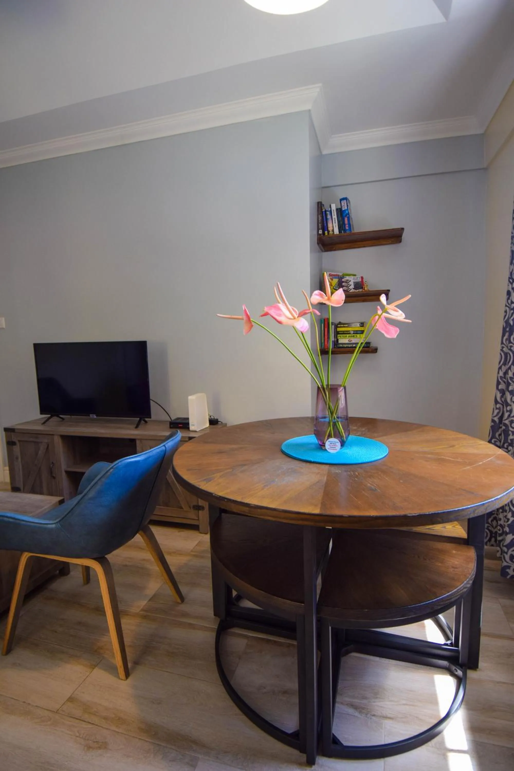 Sea Piton View Apartment- Location, Convenience, Modern Living
