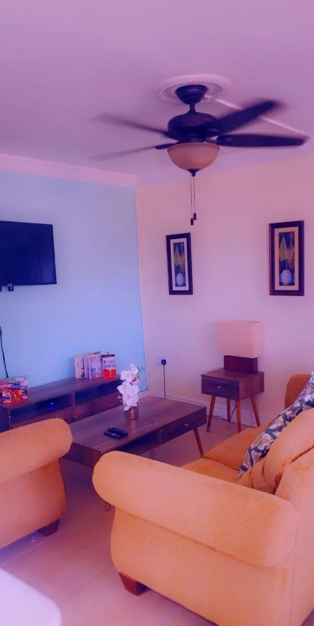 Sea Piton View Apartment- Location, Convenience, Modern Living