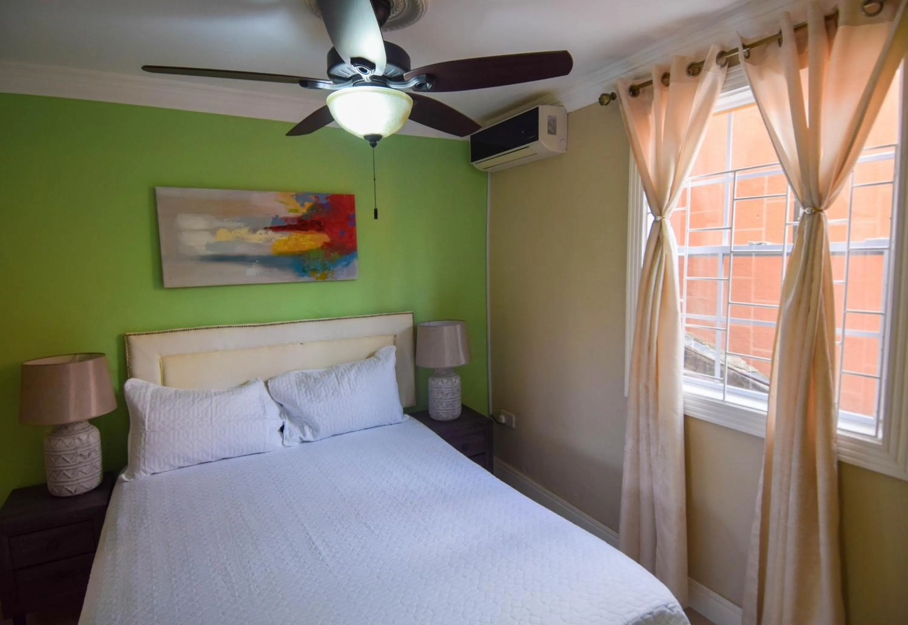 Bed in Sea Piton View Apartment- Location, Convenience, Modern Living