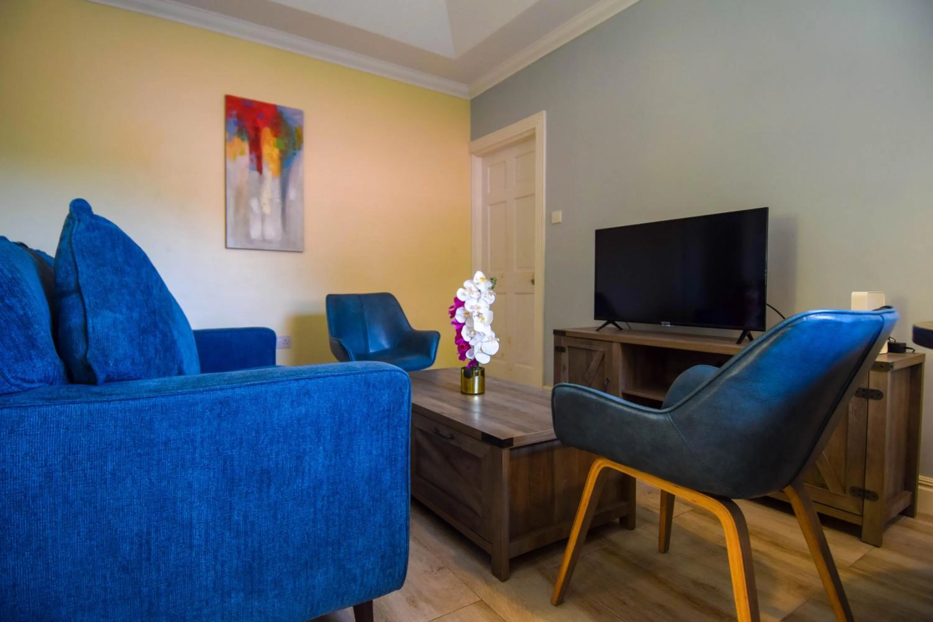 Sea Piton View Apartment- Location, Convenience, Modern Living