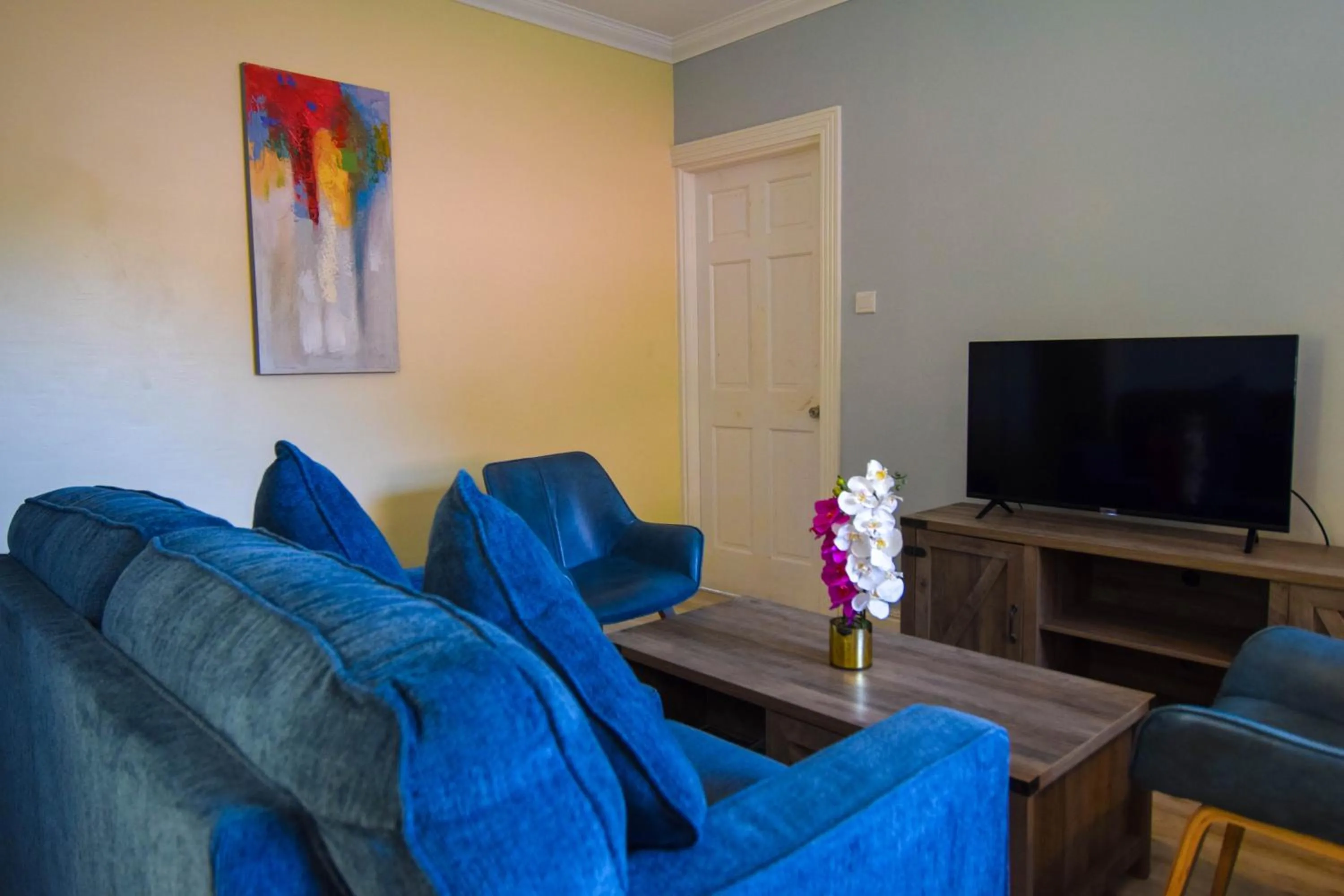 Sea Piton View Apartment- Location, Convenience, Modern Living