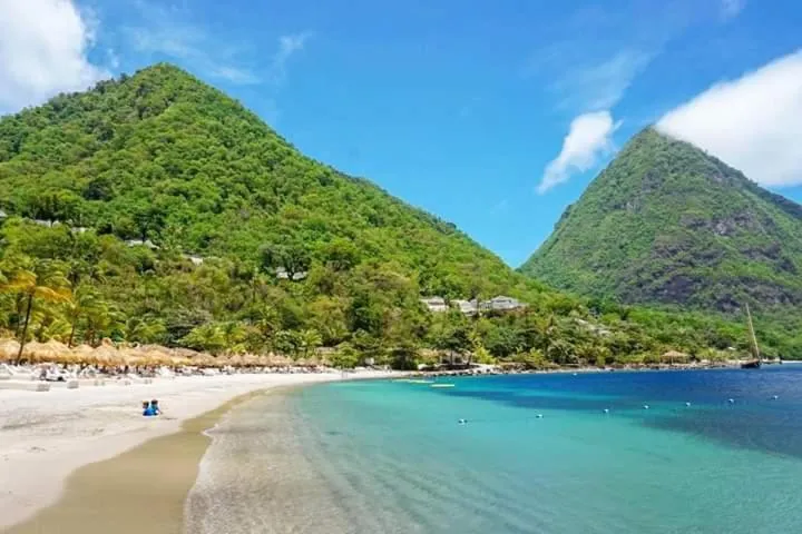 Sea Piton View Apartment- Location, Convenience, Modern Living