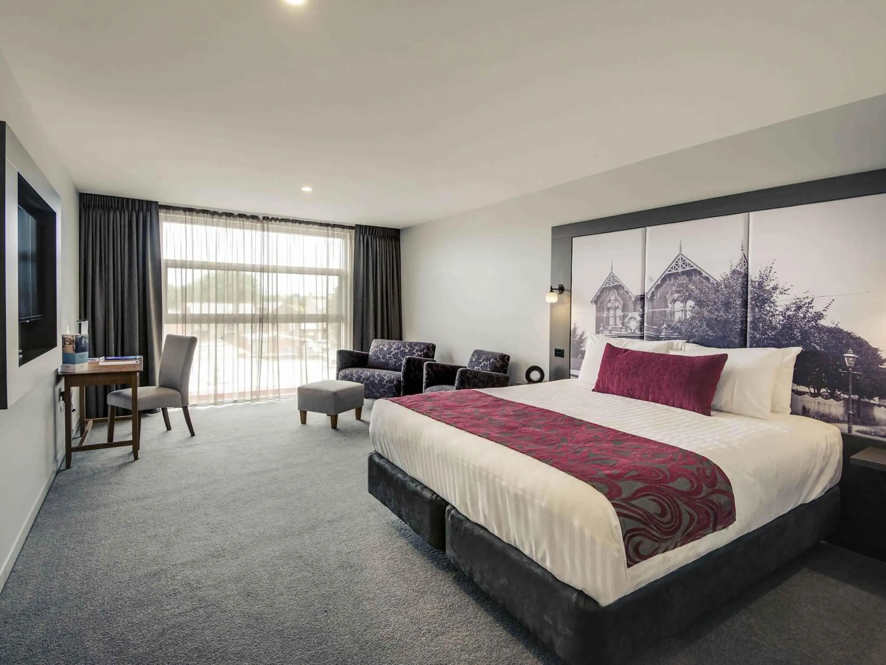 Bedroom, Bed in Mercure Warragul Bedroom, Bed in Mercure Warragul