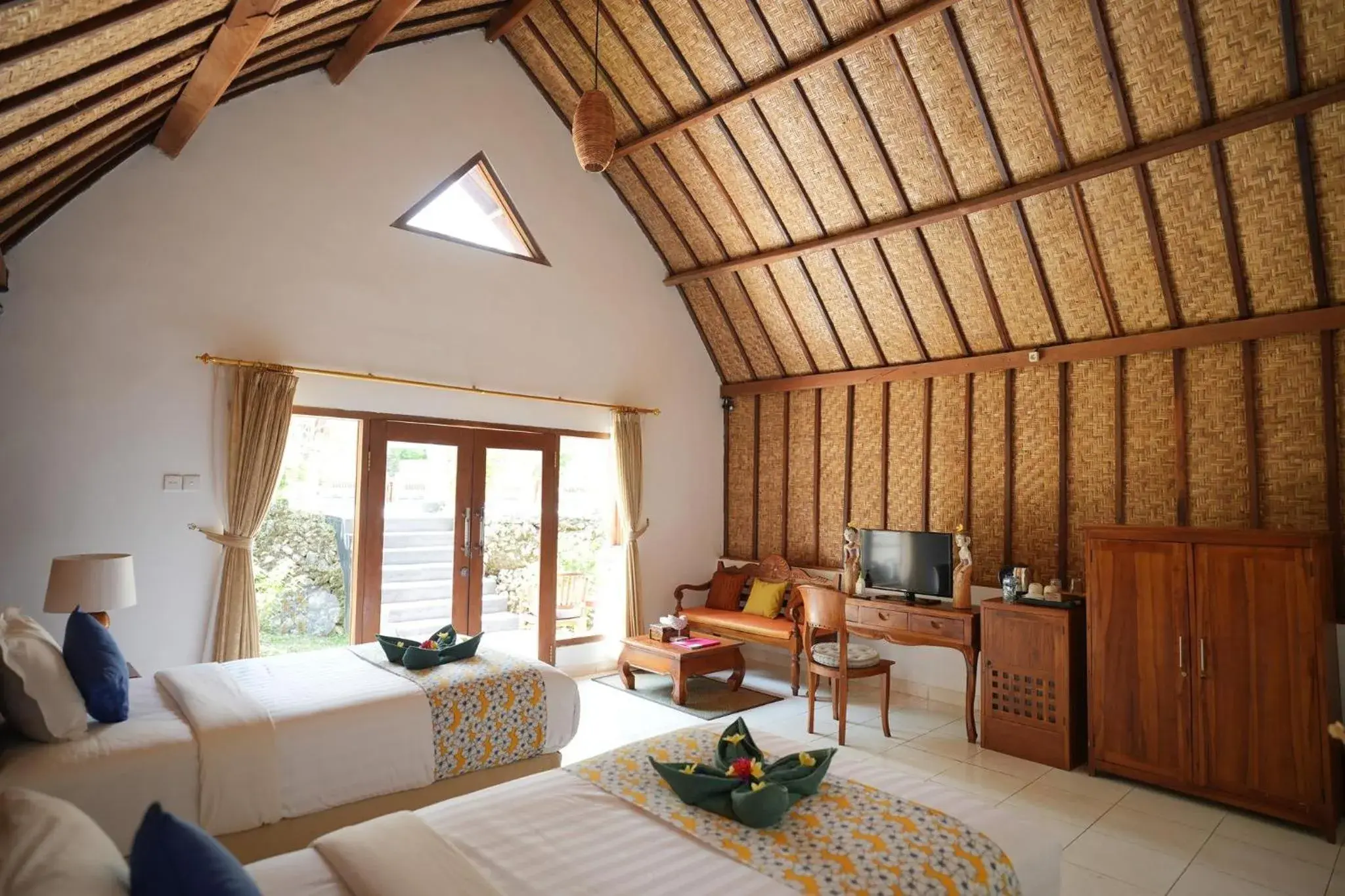 Property building, Bed in Coco Resort Penida Property building, Bed in Coco Resort Penida