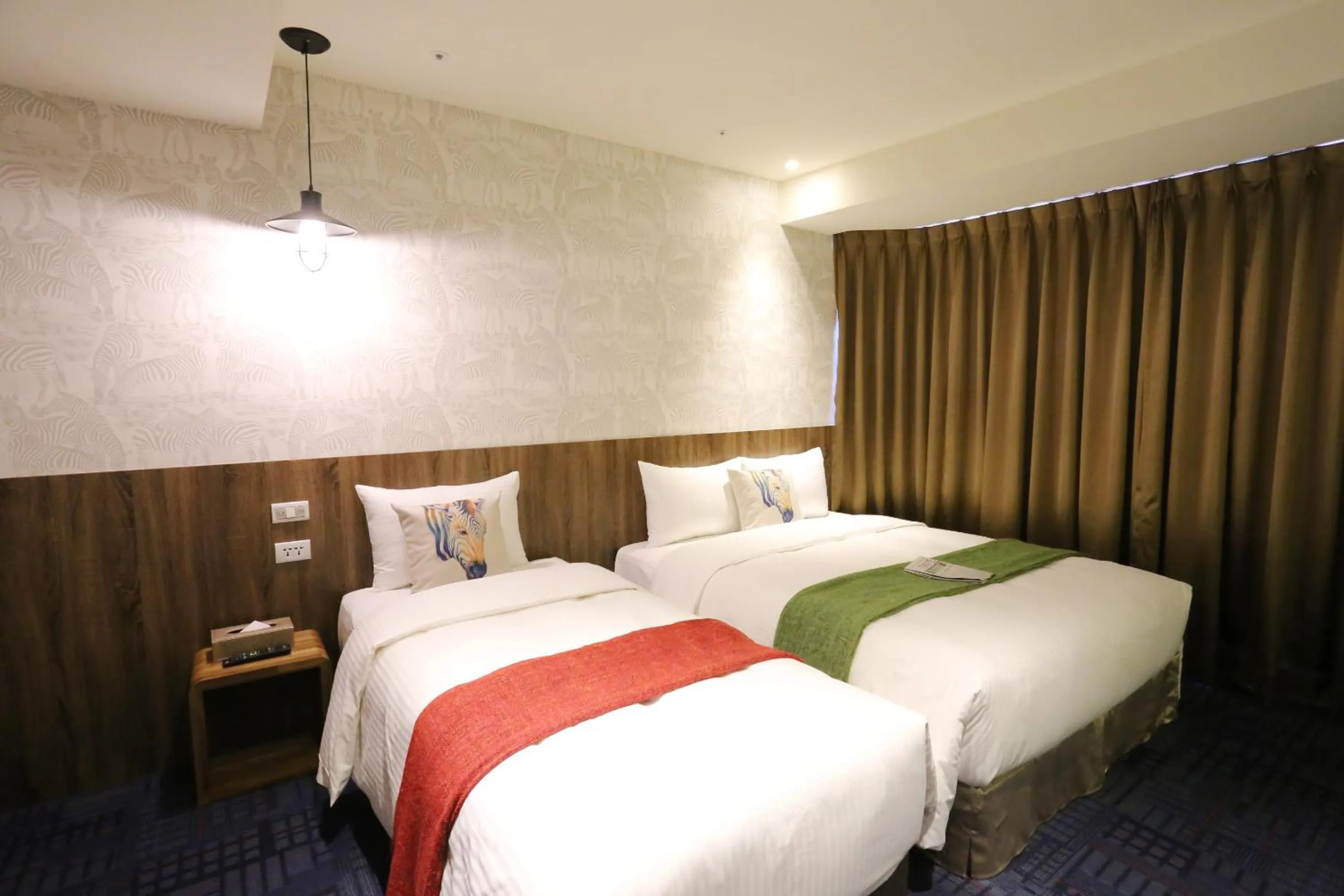 Photo of the whole room, Bed in Ark Hotel - Changan Fuxing方舟商業股份有限公司