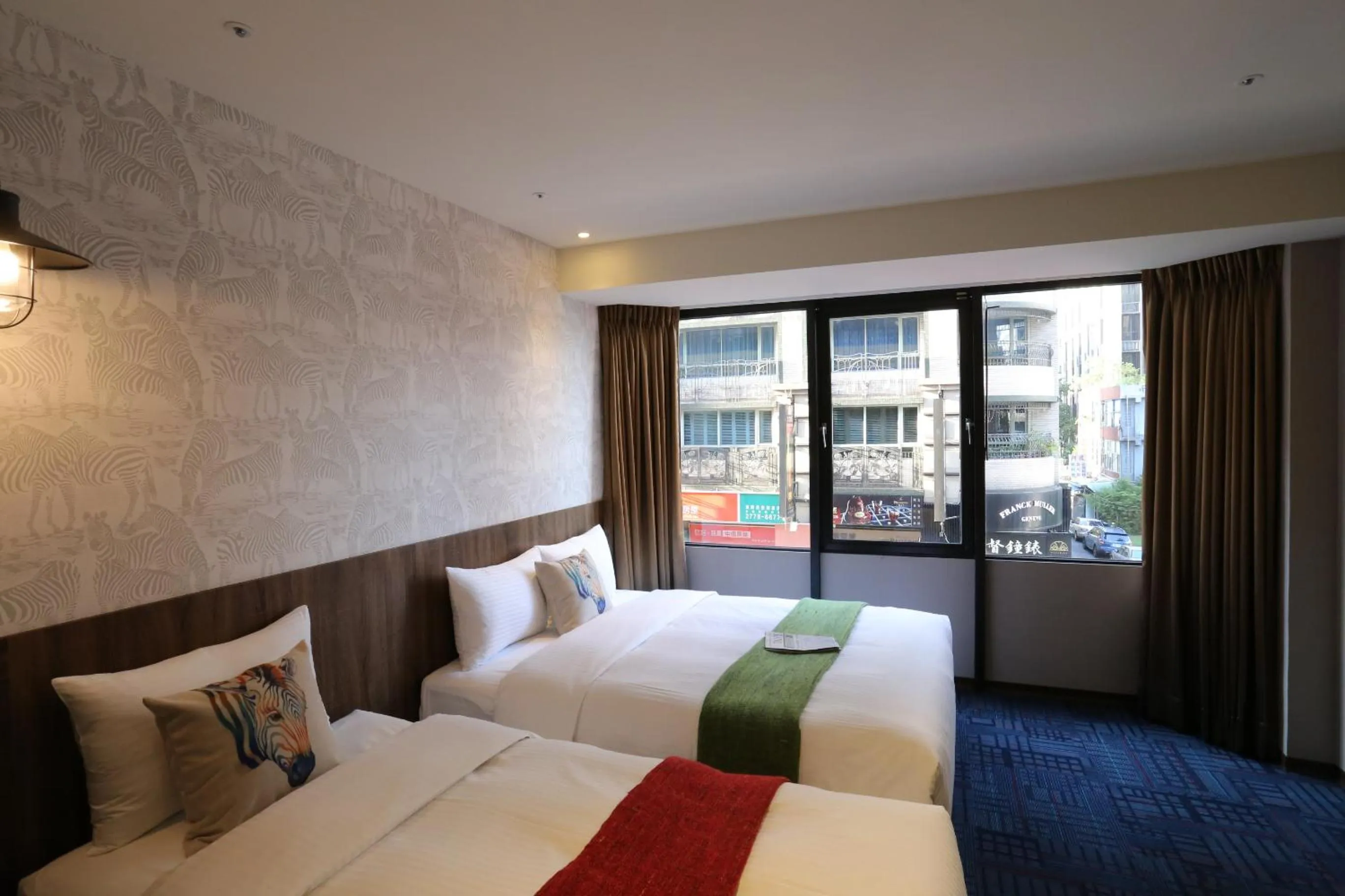 Photo of the whole room, Bed in Ark Hotel - Changan Fuxing方舟商業股份有限公司