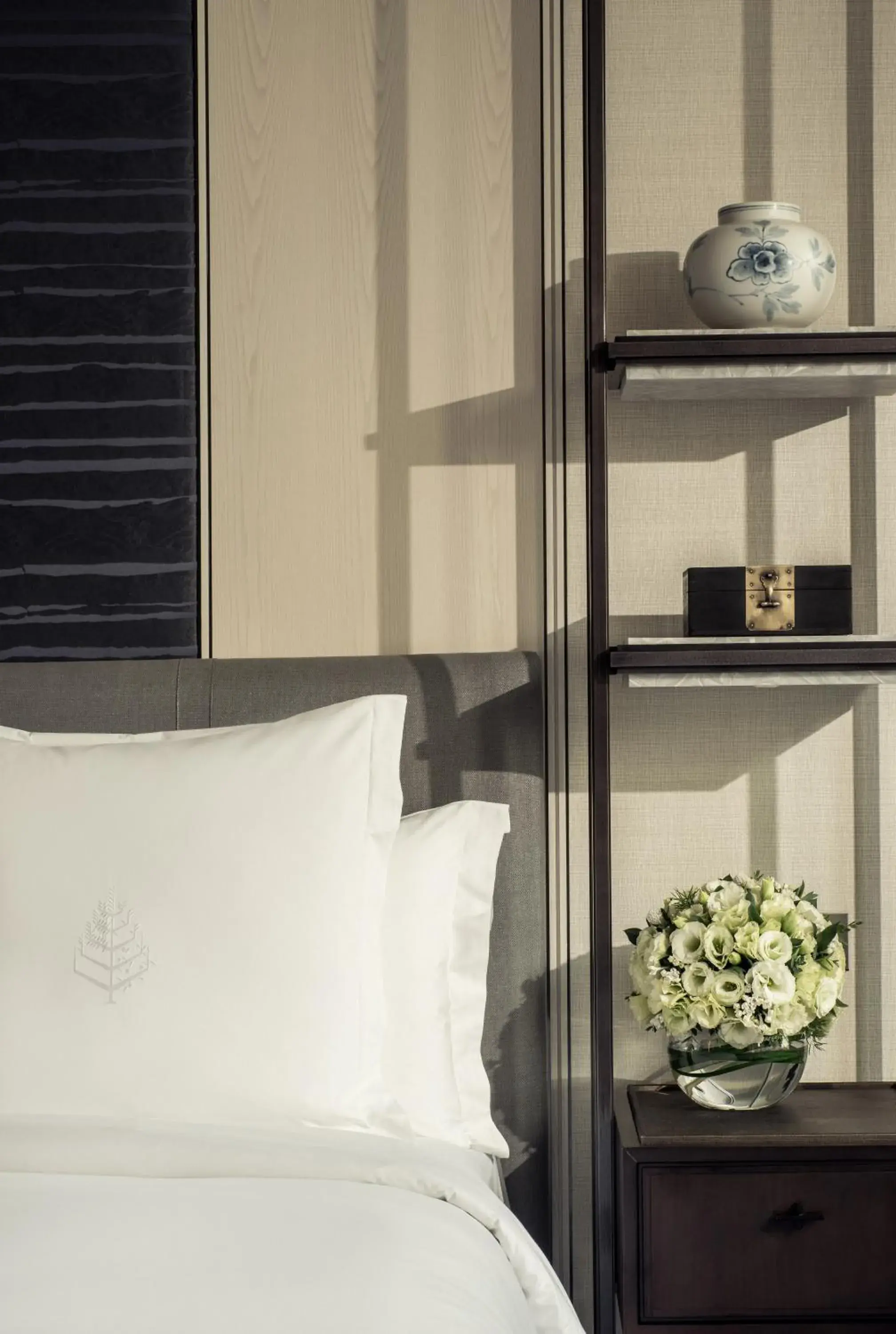 Premier Family King Room in Four Seasons Hotel Seoul Premier Family King Room in Four Seasons Hotel Seoul