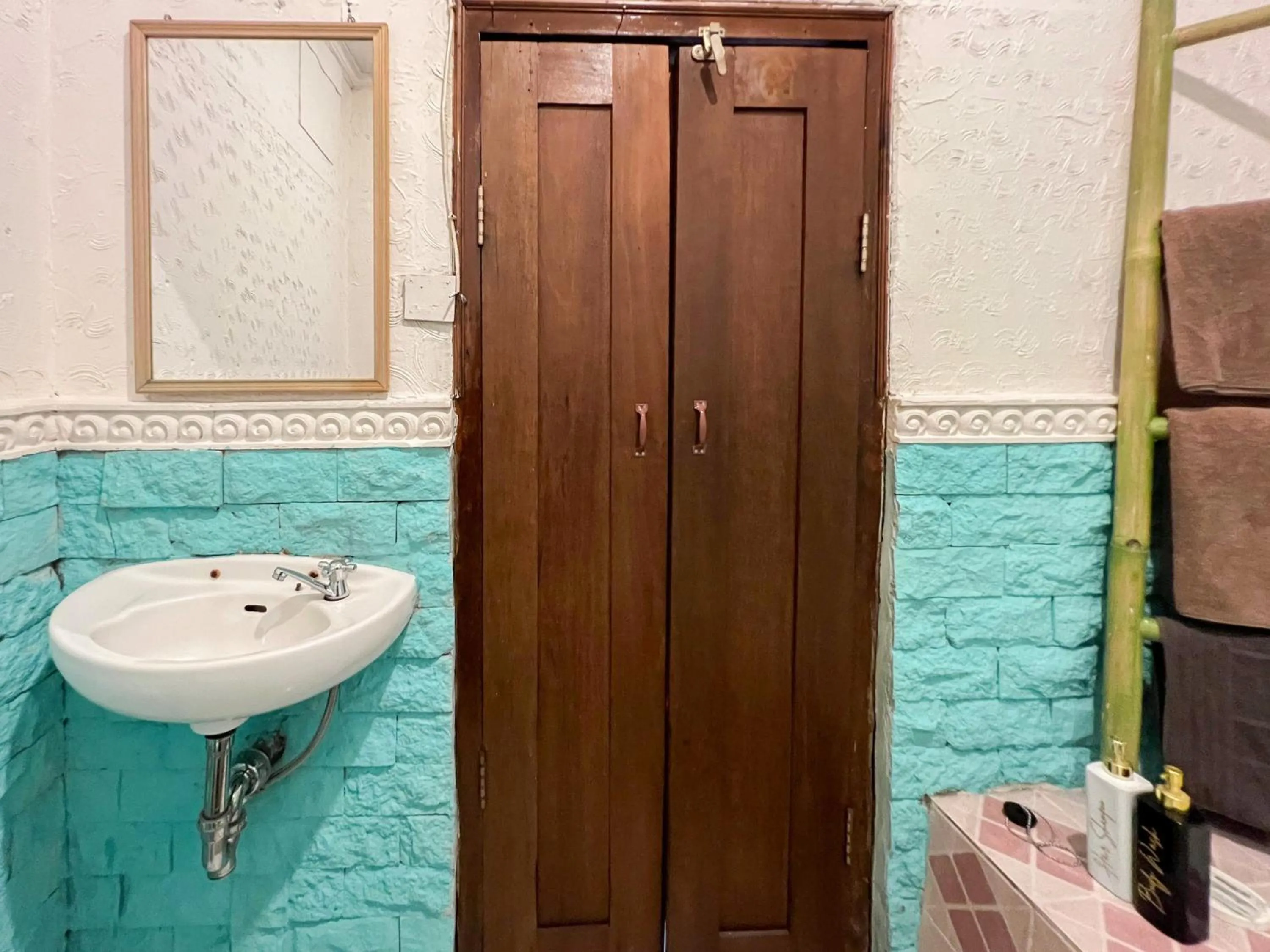 Bathroom in The Lavana Natasya Kuta Beach