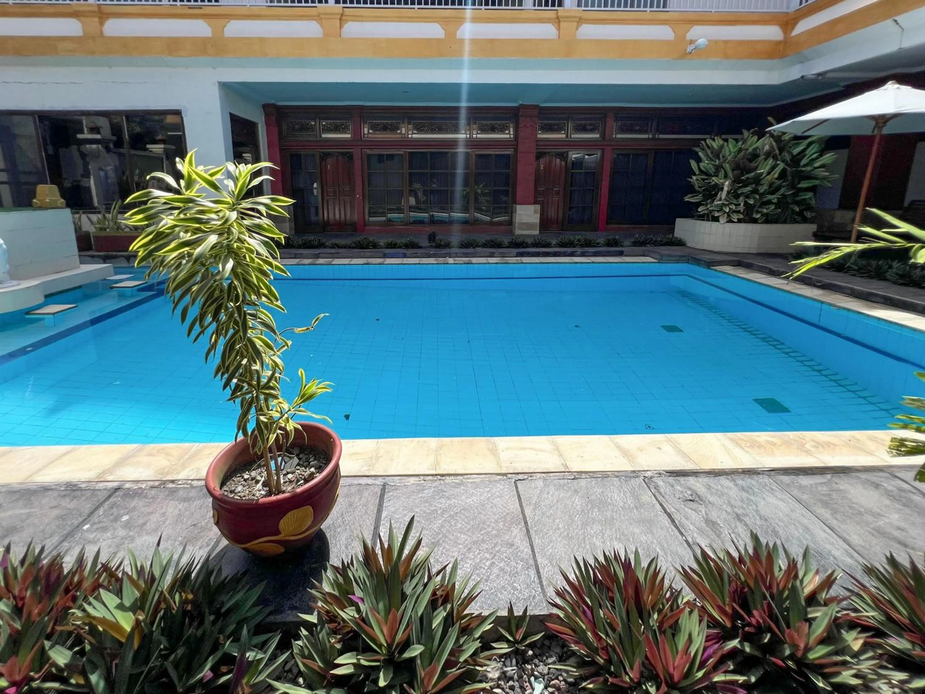 Swimming pool in The Lavana Natasya Kuta Beach
