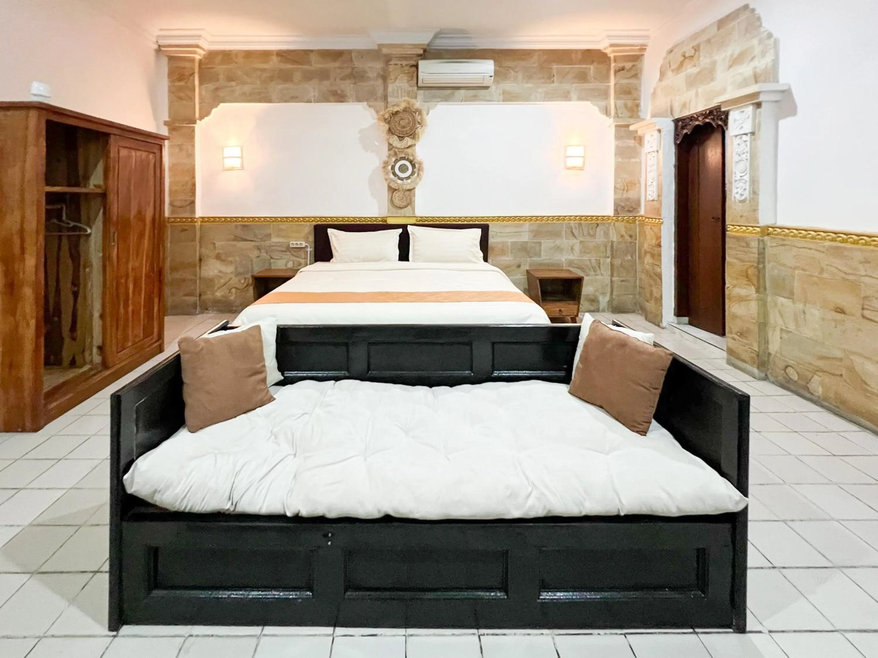 Bedroom, Bed in The Lavana Natasya Kuta Beach