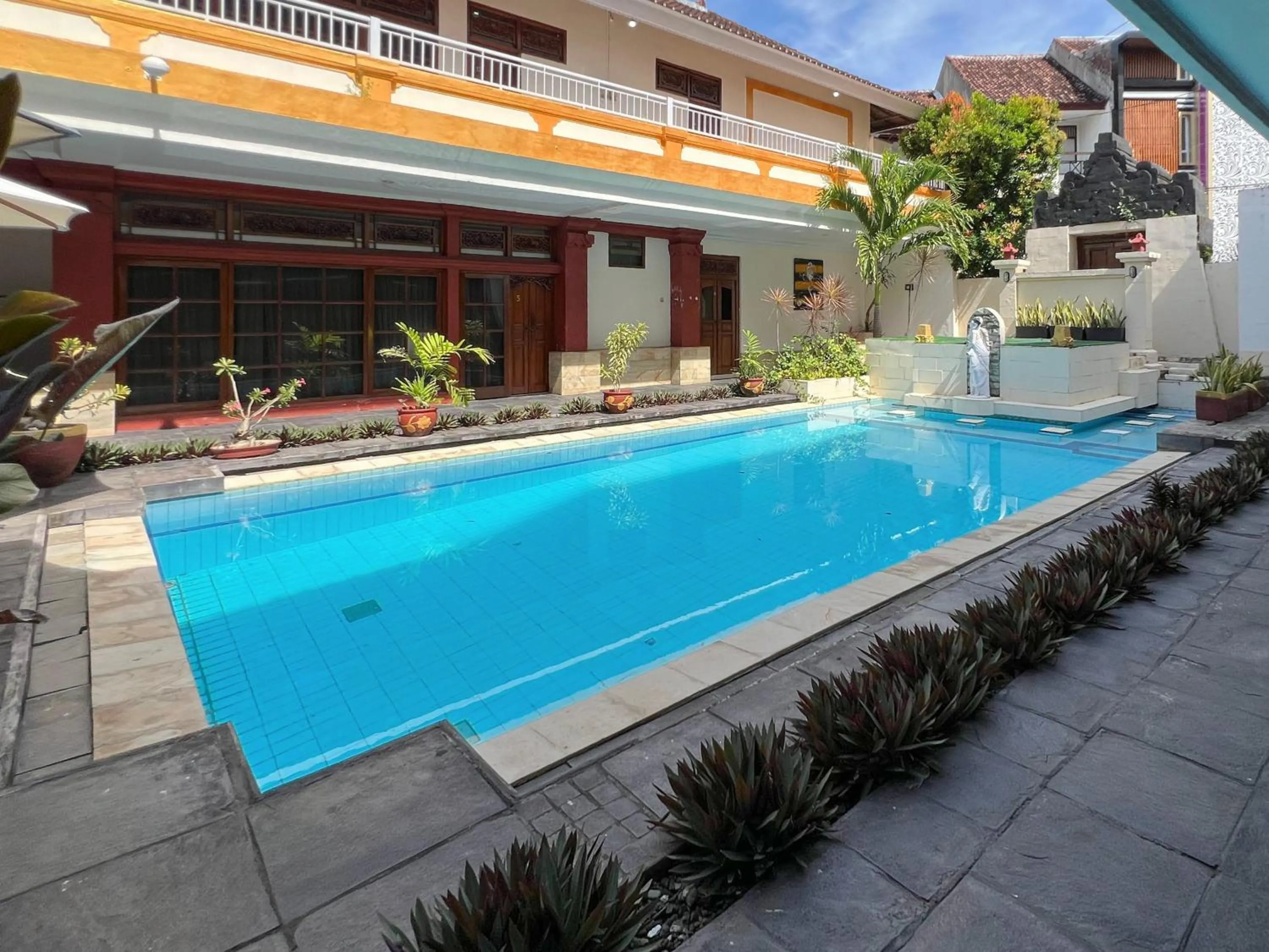 Swimming pool in The Lavana Natasya Kuta Beach