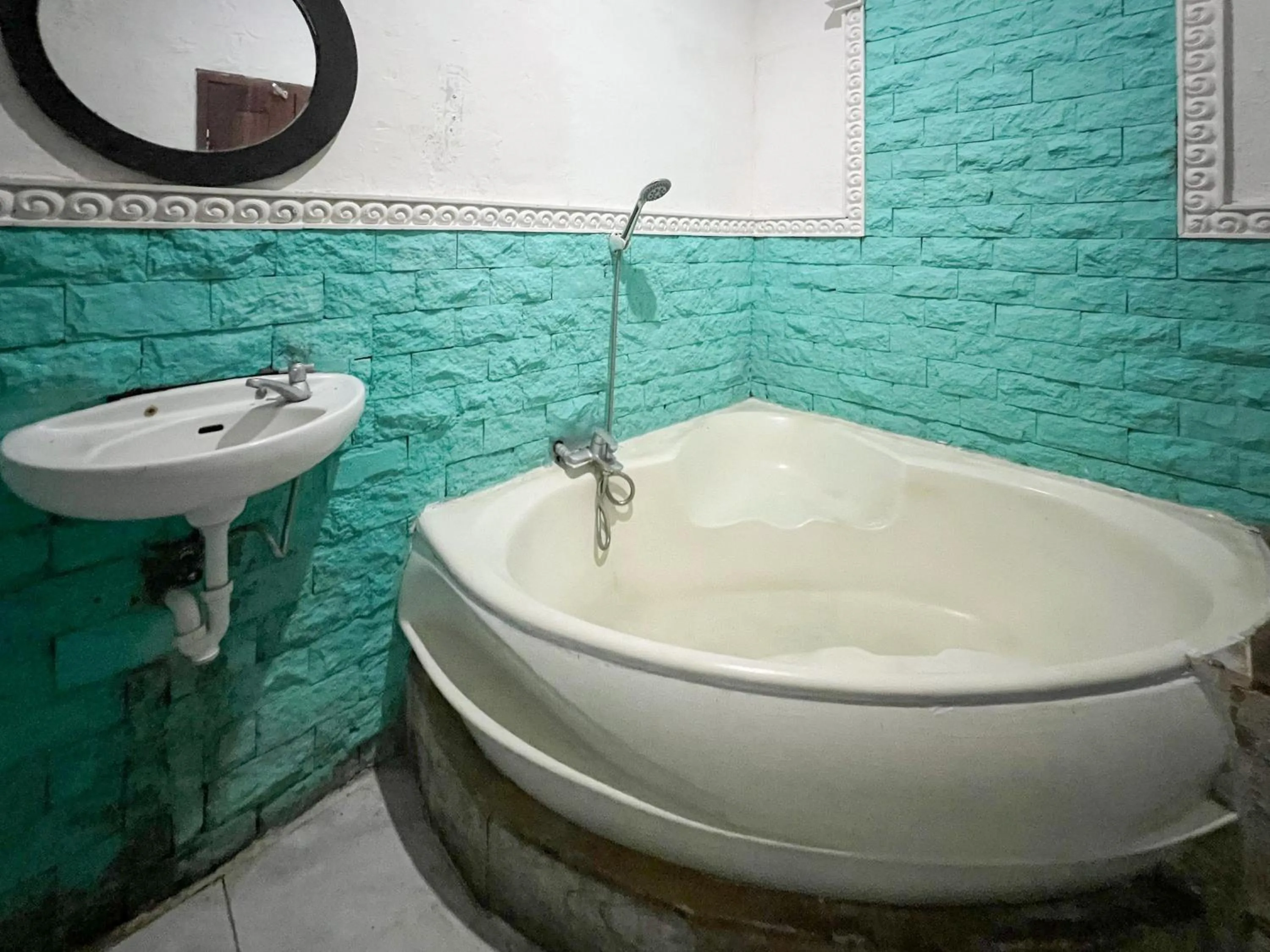 Bathroom in The Lavana Natasya Kuta Beach