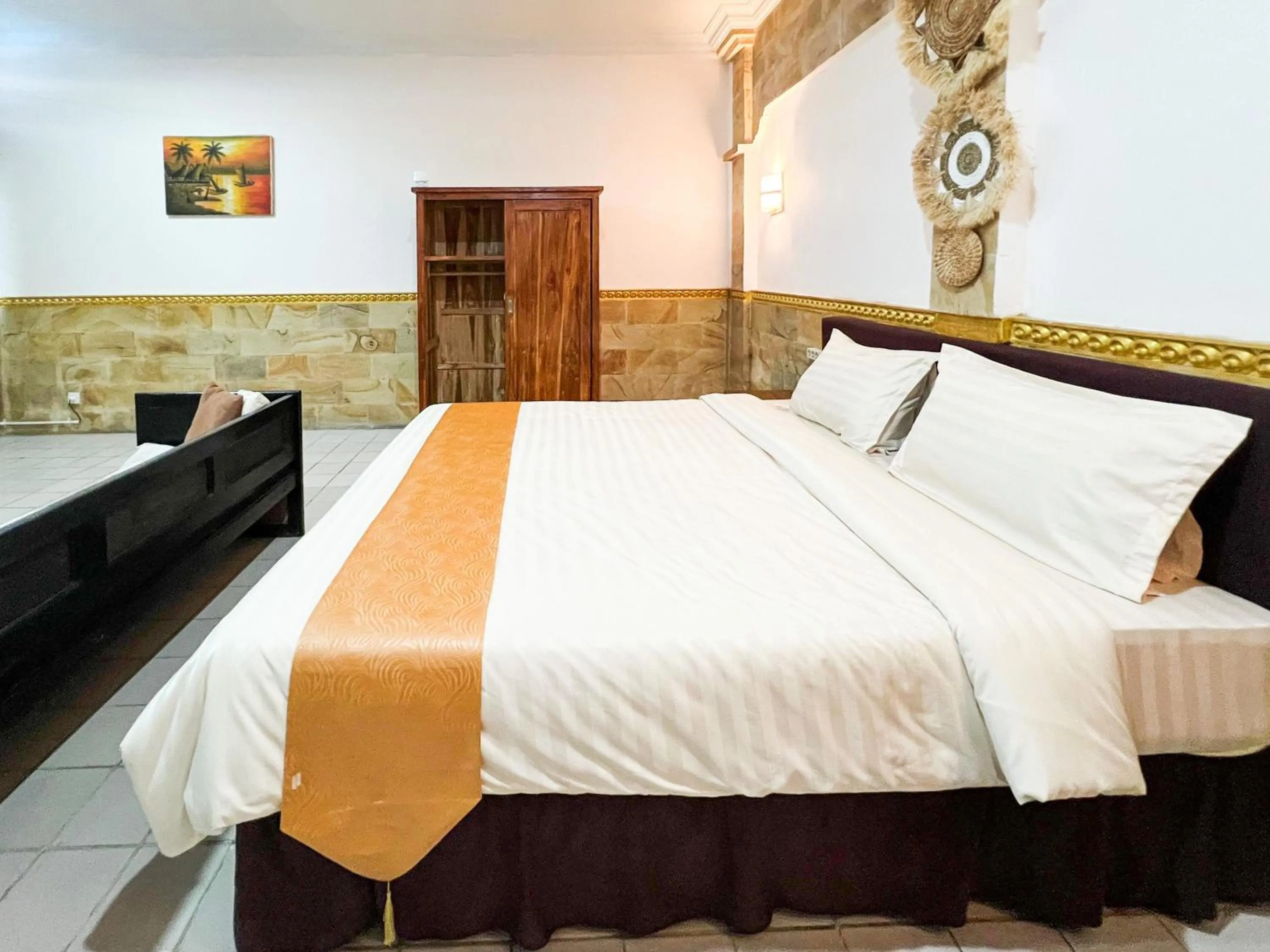 Bedroom, Bed in The Lavana Natasya Kuta Beach