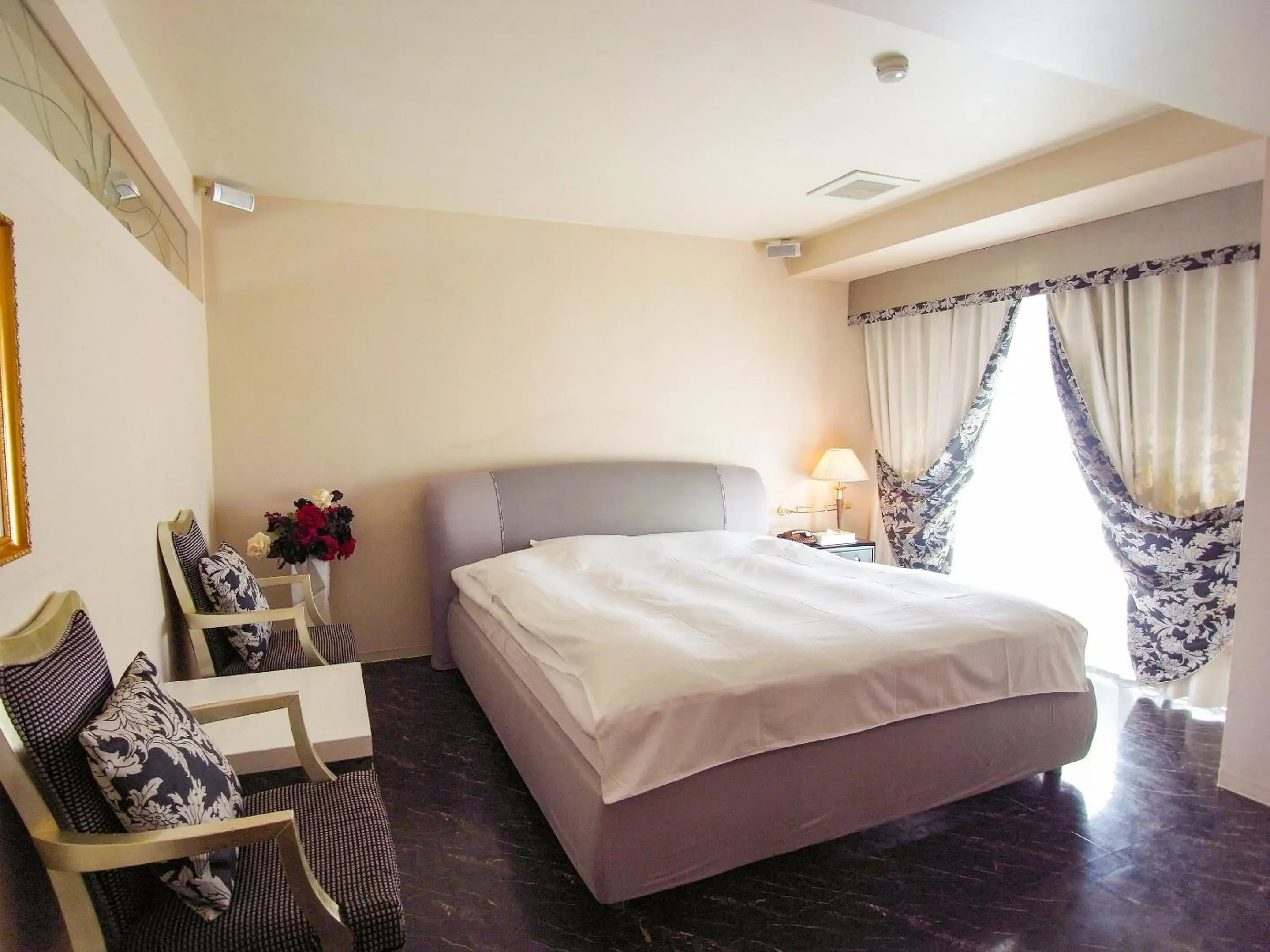 Bed in V Hotel (Adult Only) Bed in V Hotel (Adult Only)