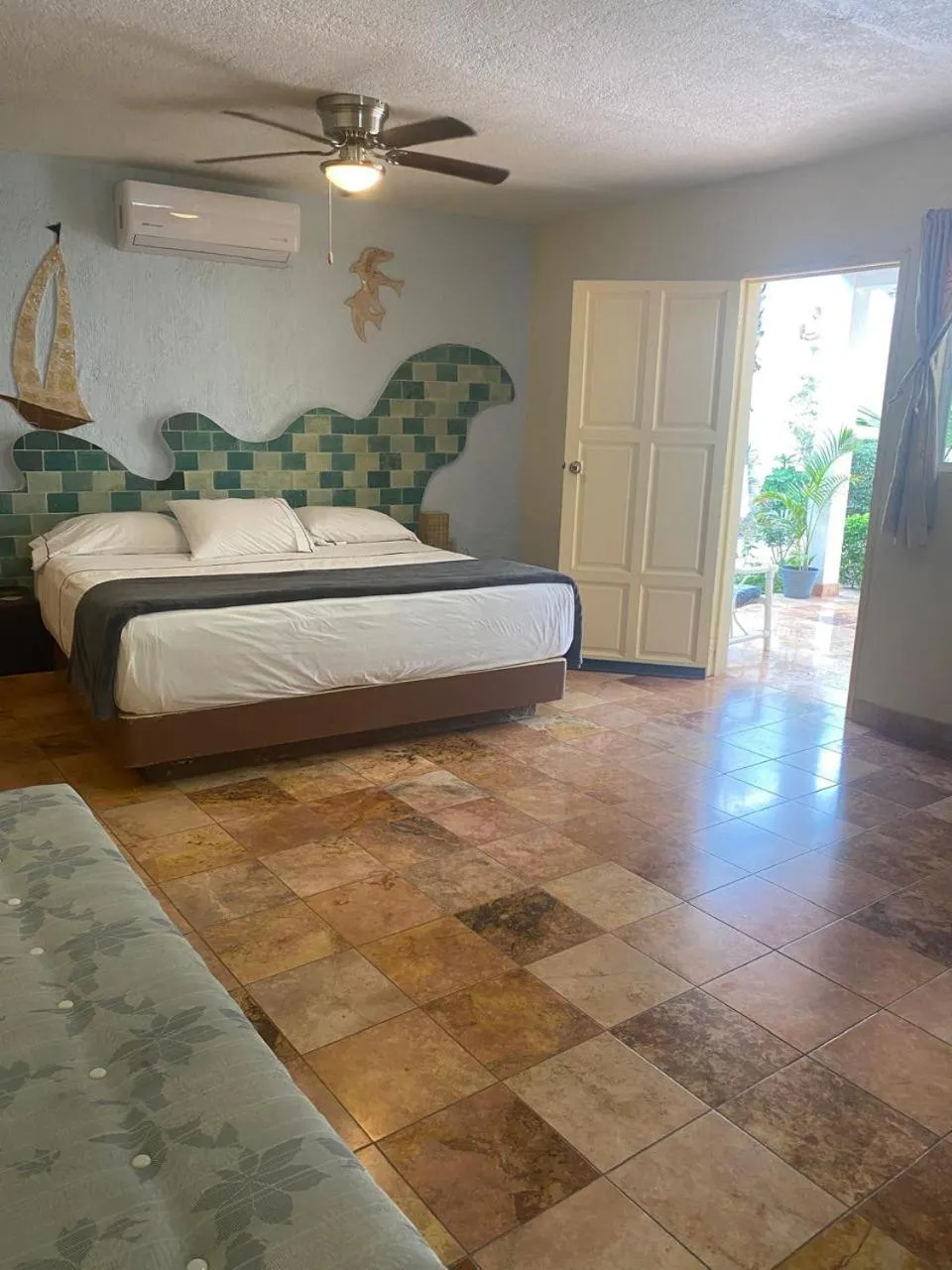 Deluxe Queen Room in Cosalá Grand