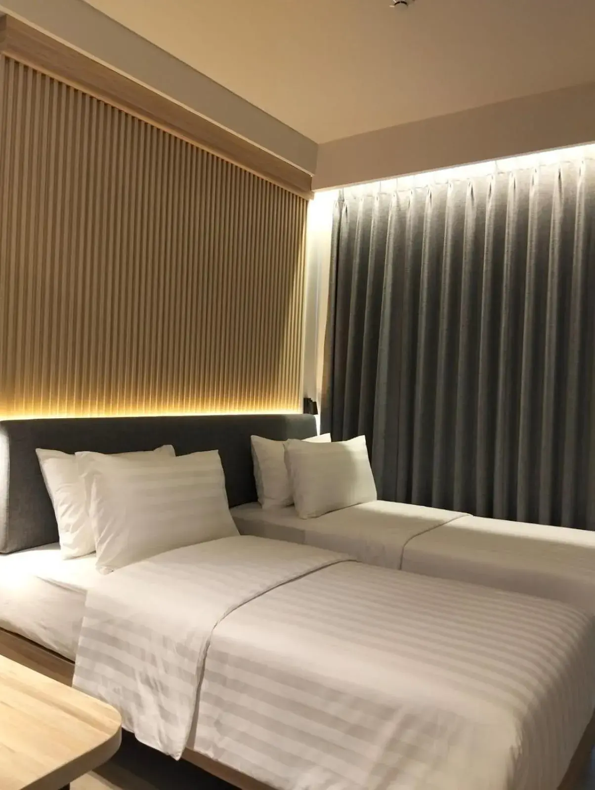 Large Twin Room in Beezie Hotel Large Twin Room in Beezie Hotel