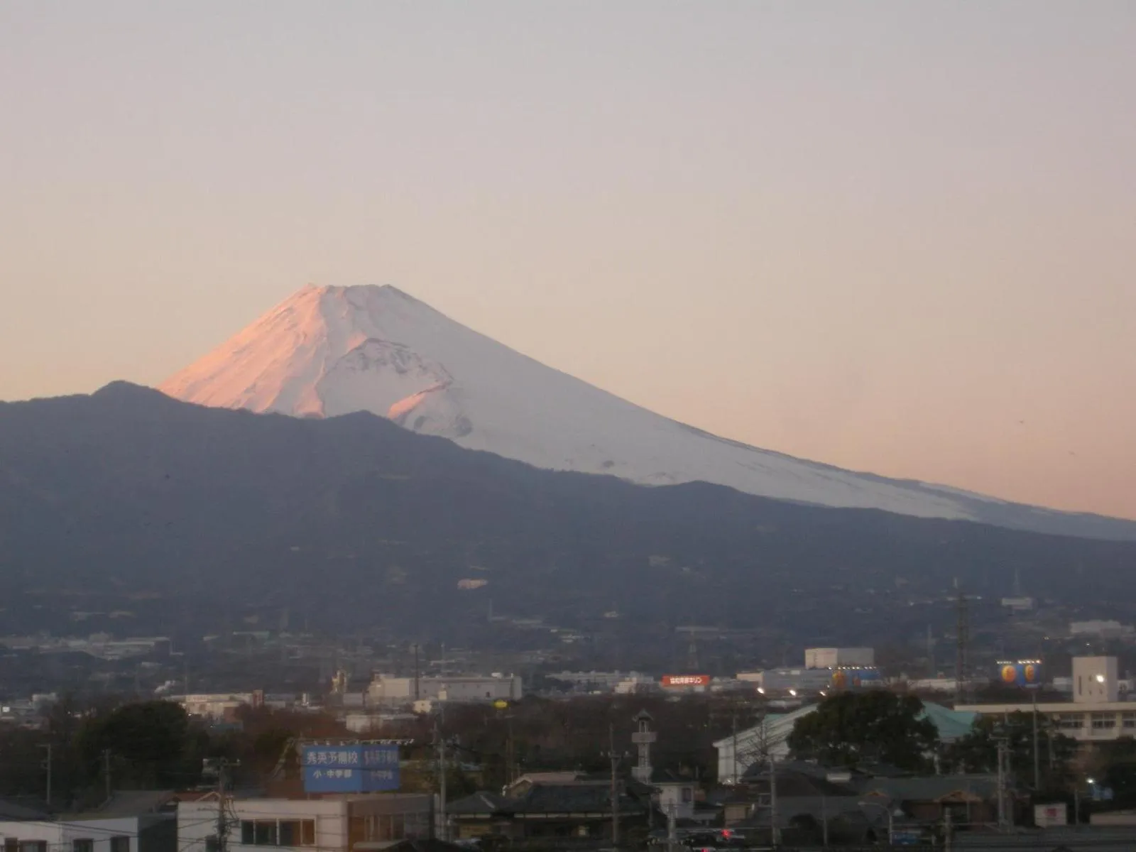 Mountain view in Hotel Ermou Regency