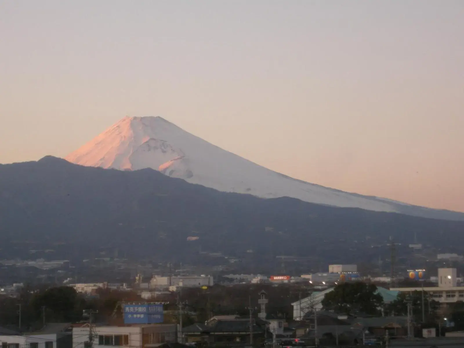 Mountain view in Hotel Ermou Regency Mountain view in Hotel Ermou Regency