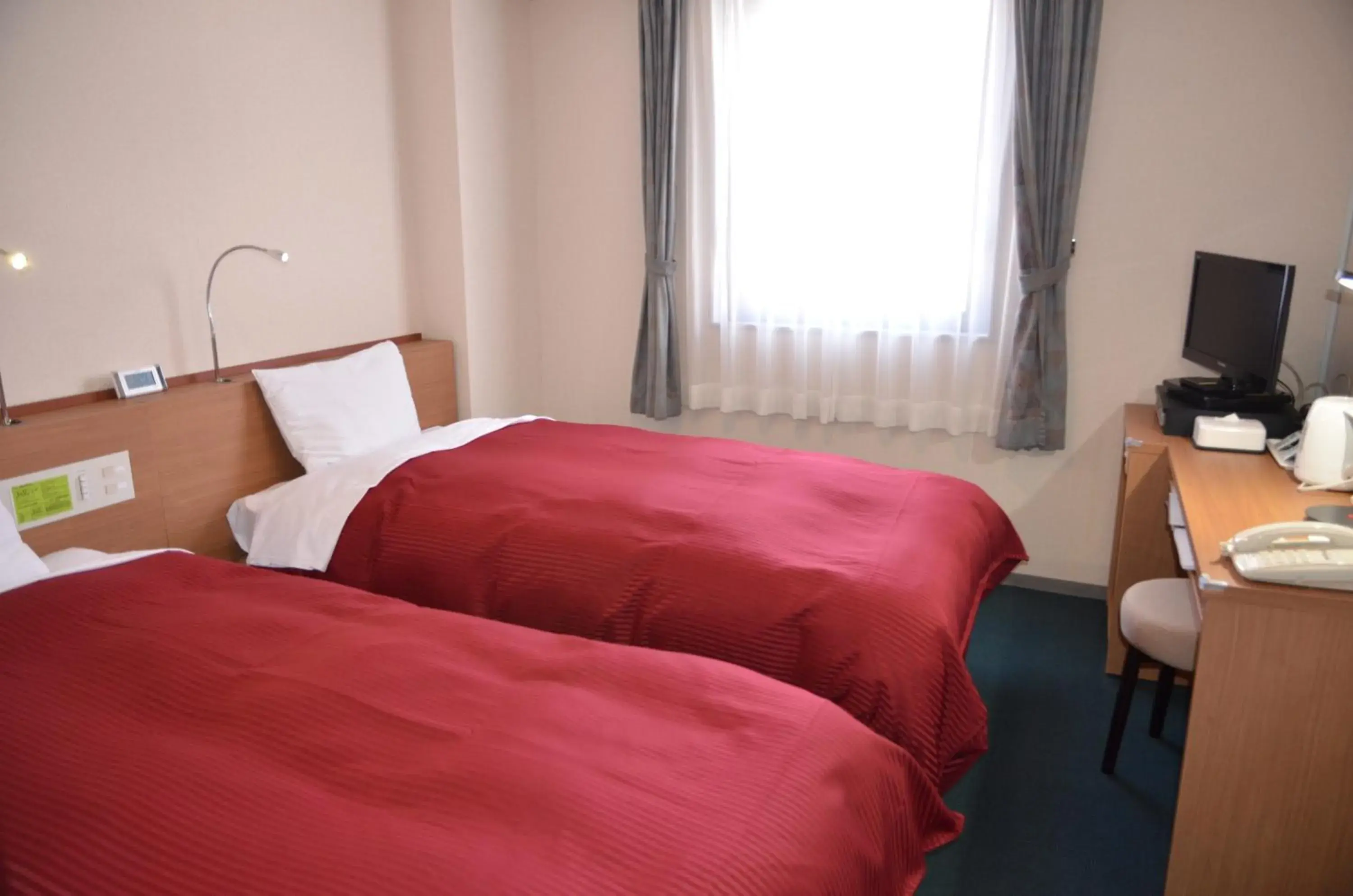 Economy Twin Room in Hotel Ermou Regency Economy Twin Room in Hotel Ermou Regency