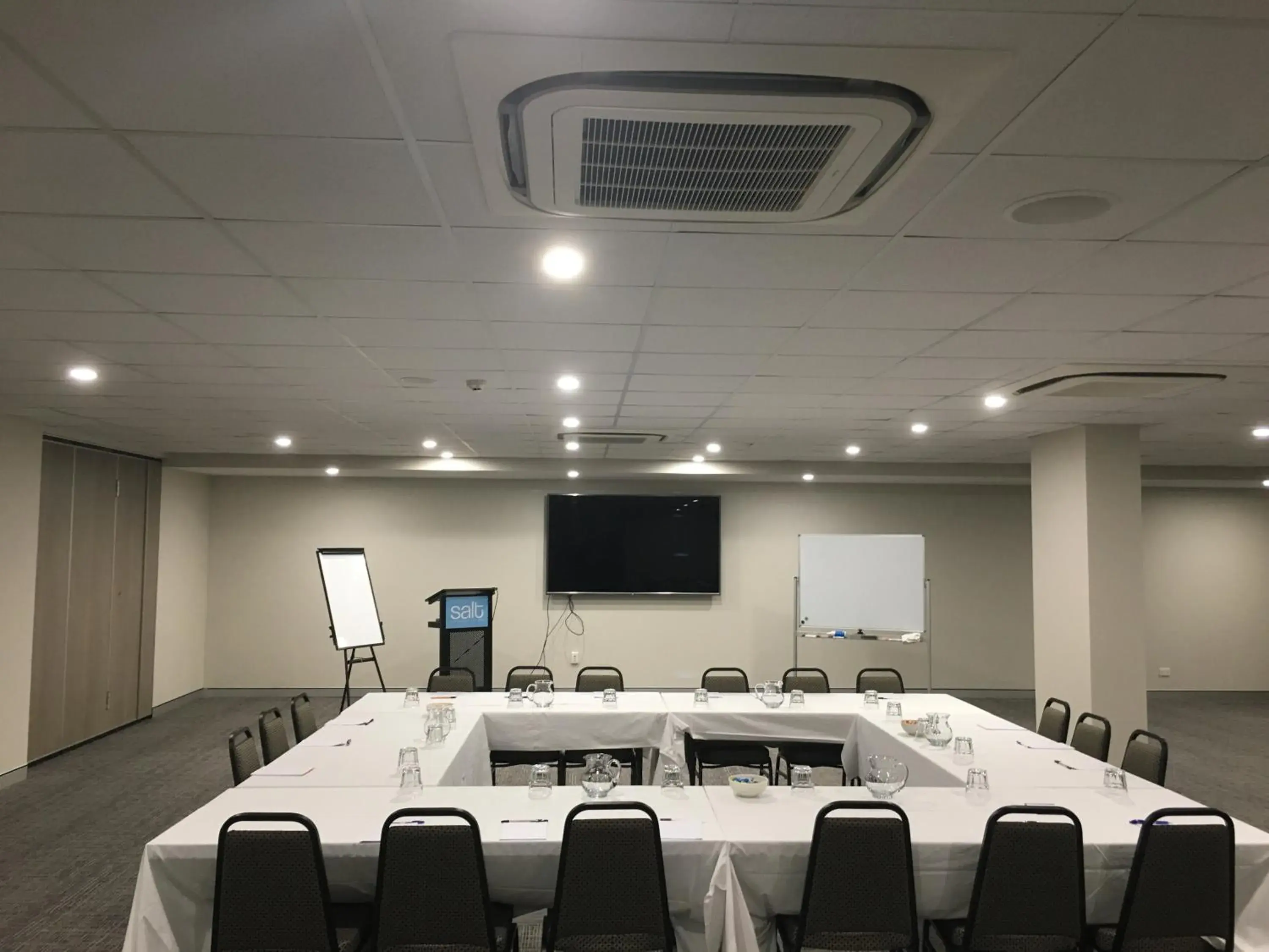 Property building in Salt Yeppoon Property building in Salt Yeppoon