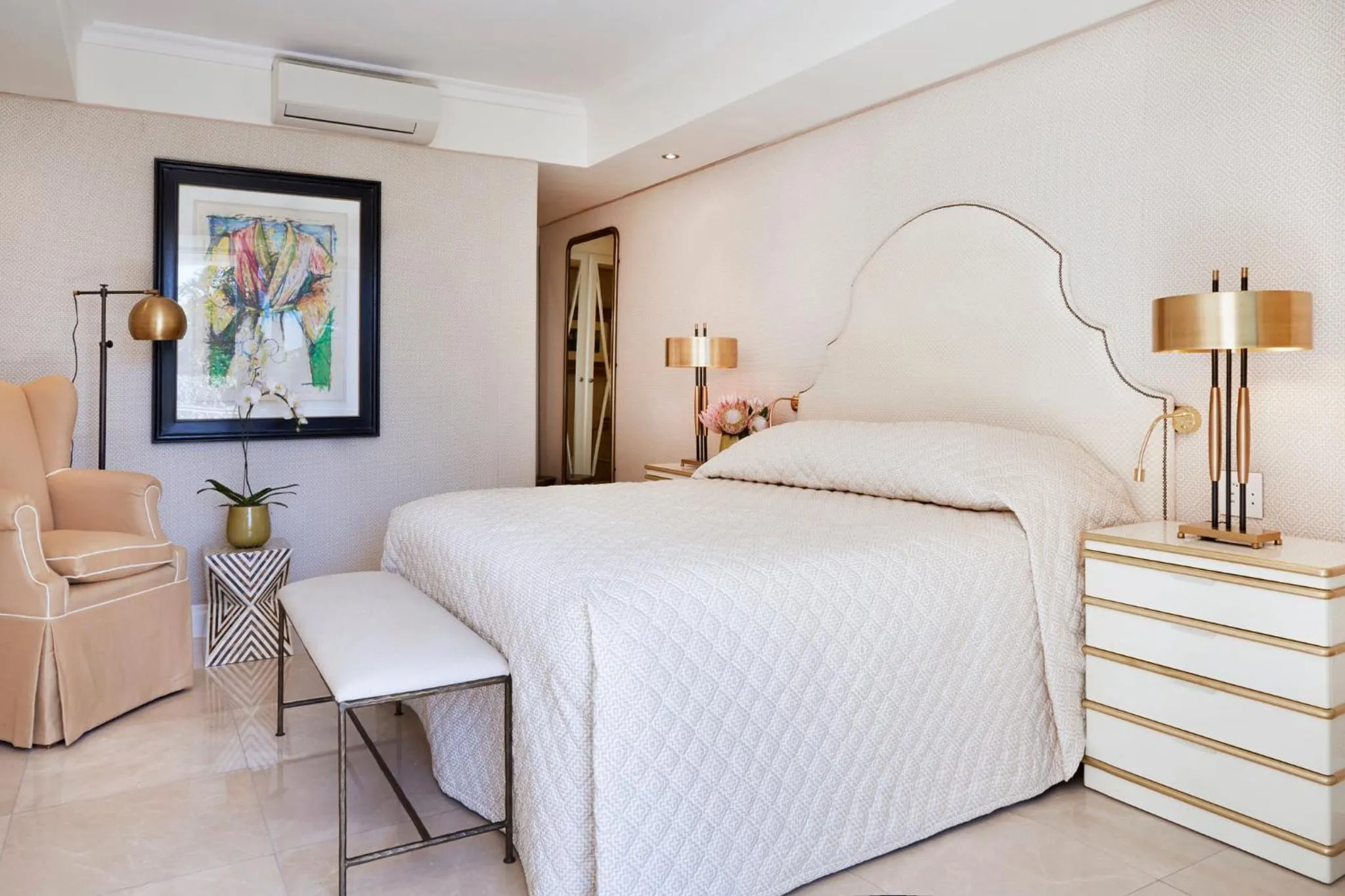 Bedroom, Bed in Twelve Apostles Hotel & Spa