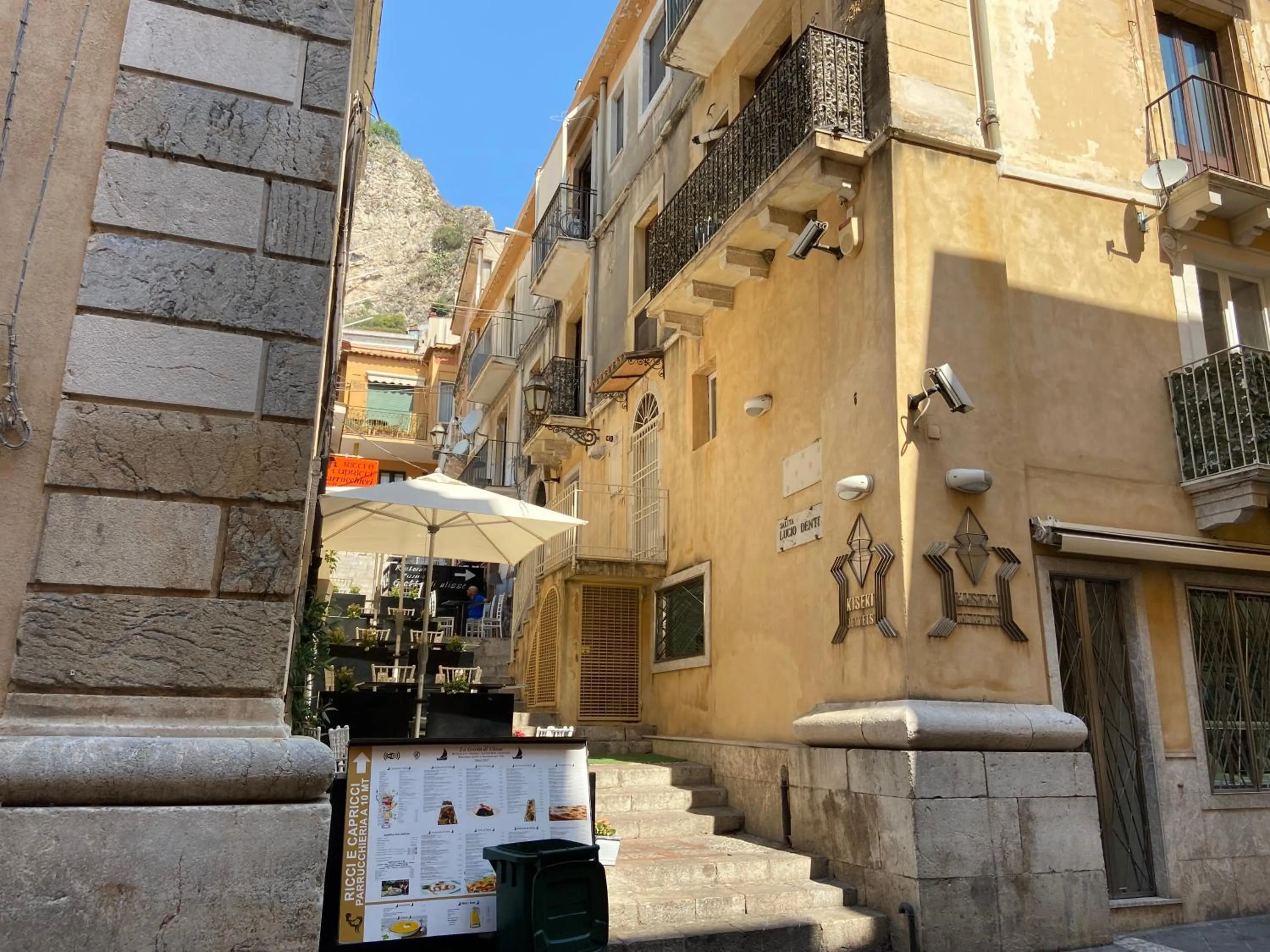 Property building in Taormina B&B