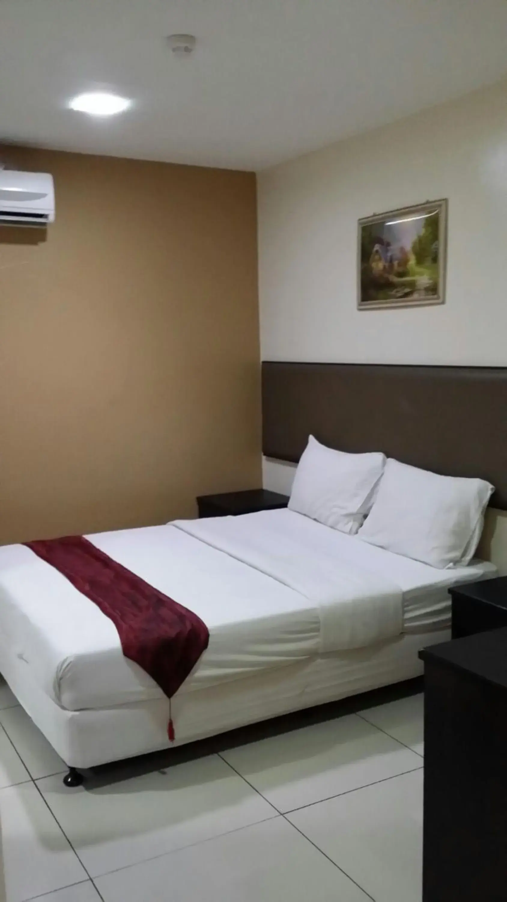 Photo of the whole room, Bed in SohoTown Hotel Photo of the whole room, Bed in SohoTown Hotel