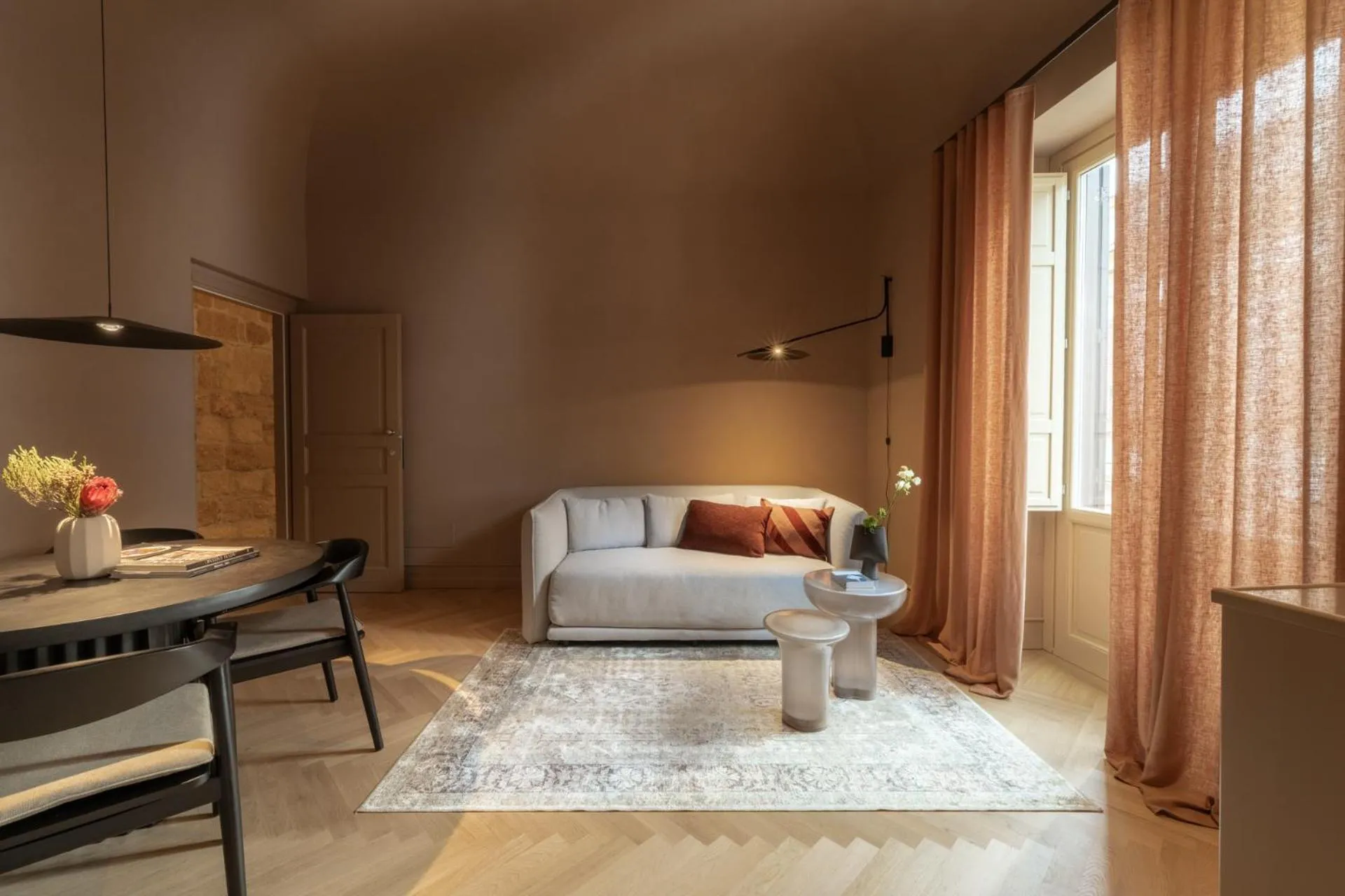 Living room, Bed in Palazzo Balsamo Boutique Hotel