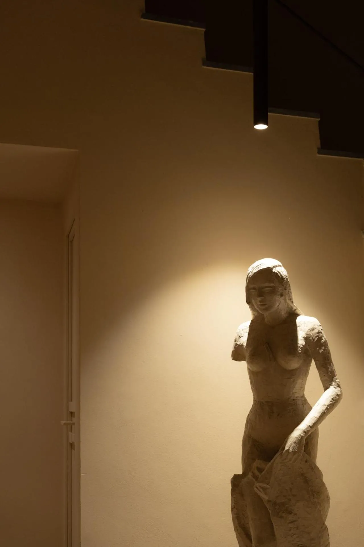 Decorative detail in Palazzo Balsamo Boutique Hotel