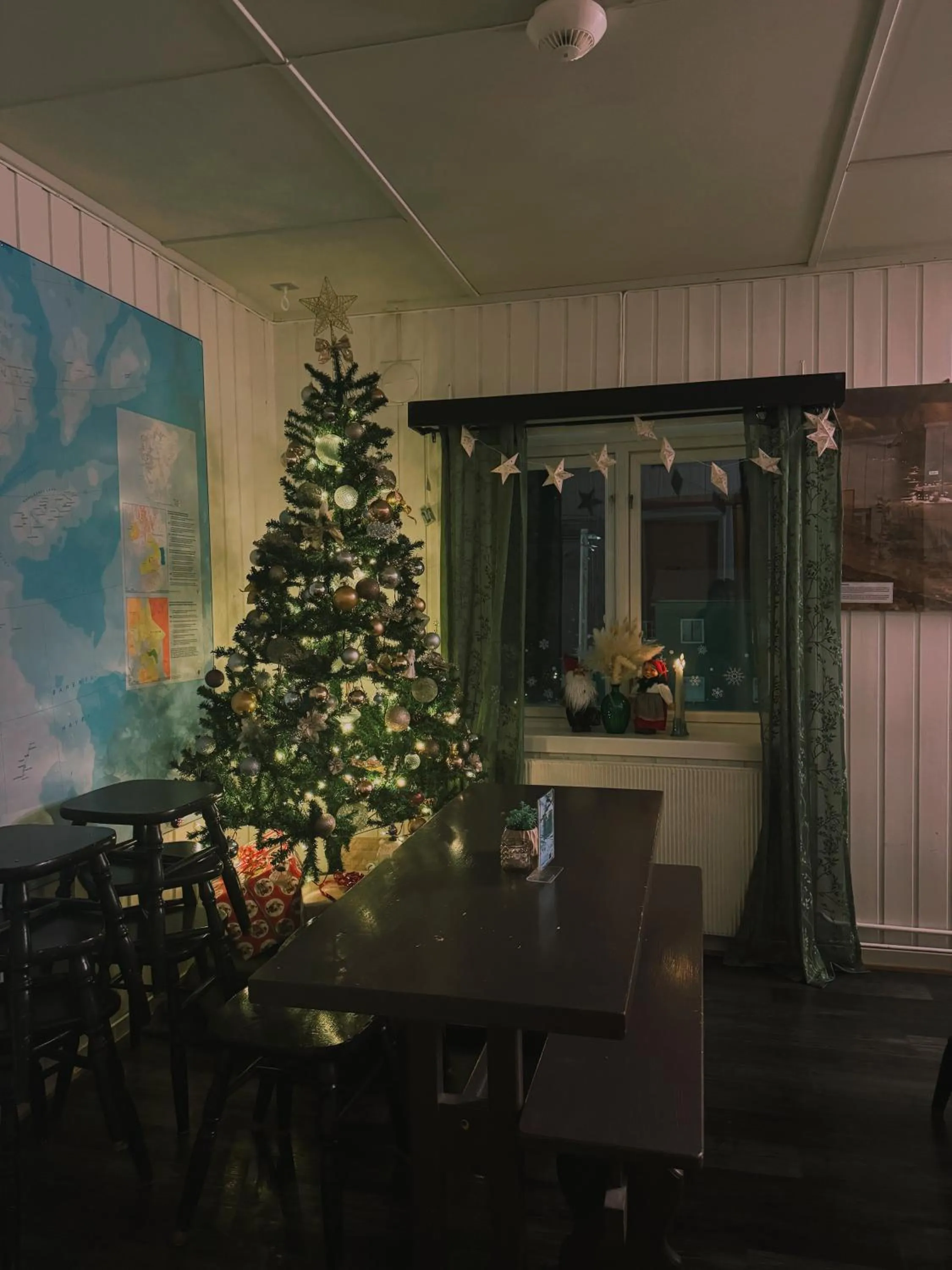 Gjestehuset 102 - your home away from home!