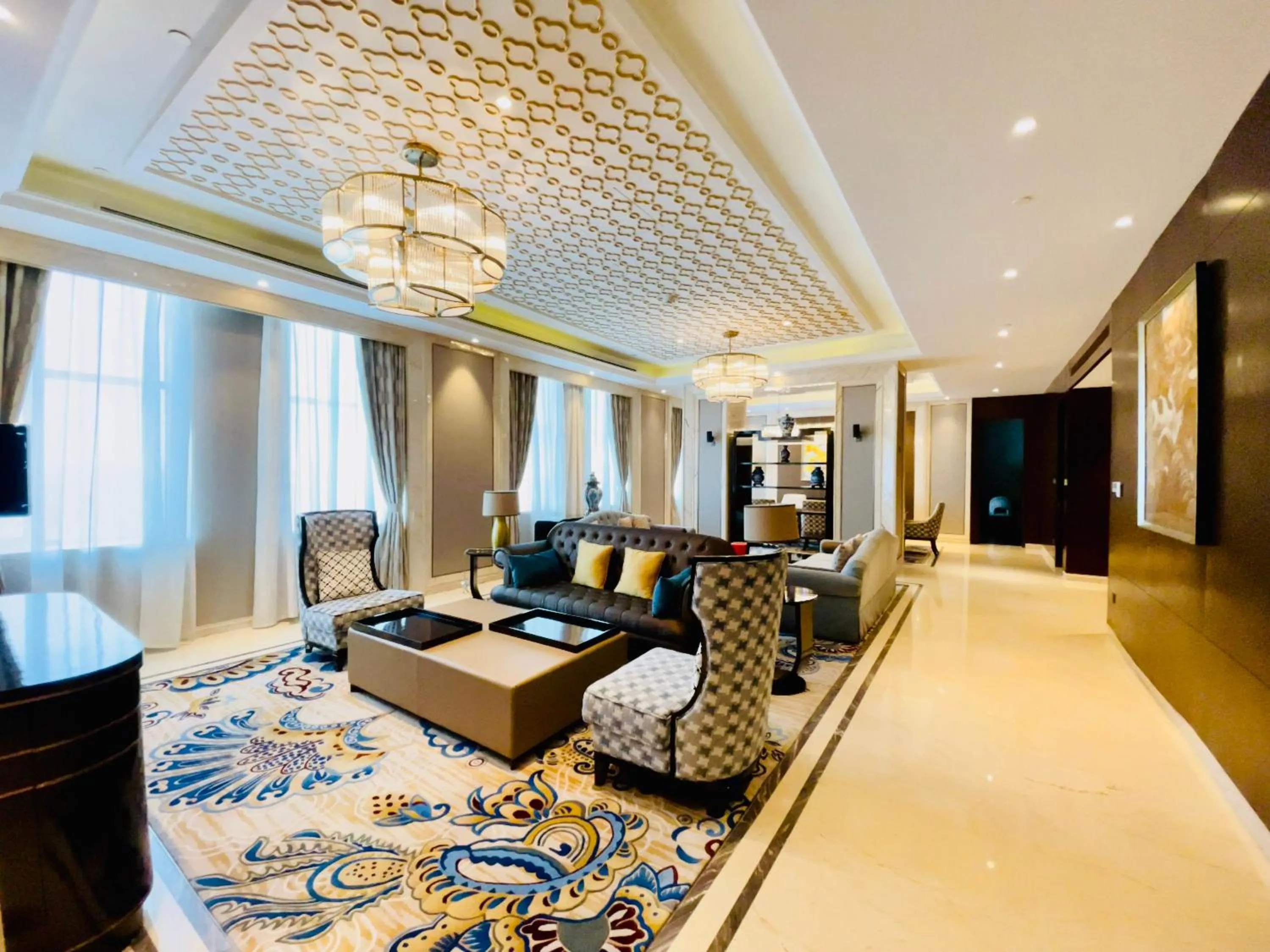 Living room in Sheraton Harbin Xiangfang Hotel