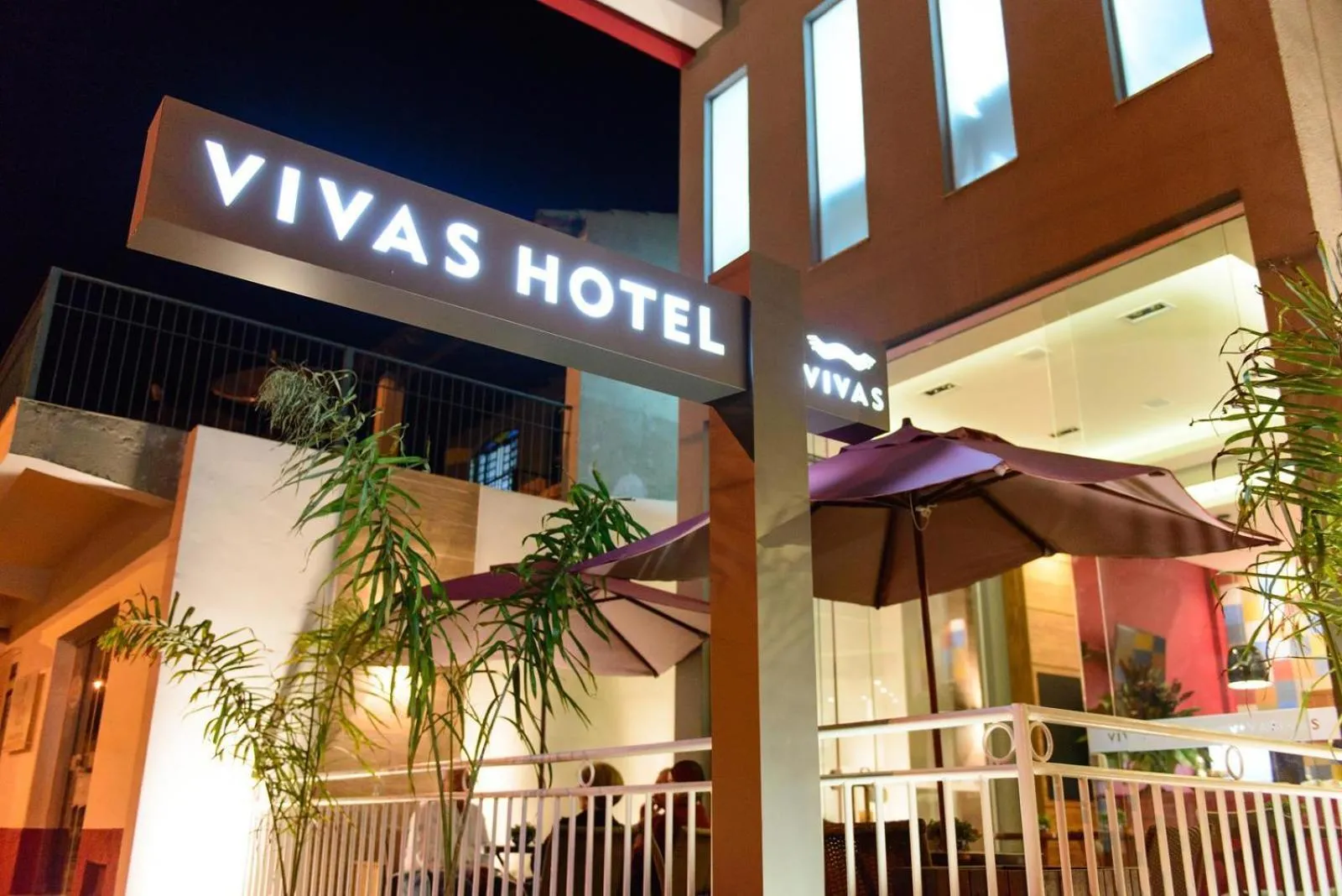 Property logo or sign in Vivas Hotel e Casa