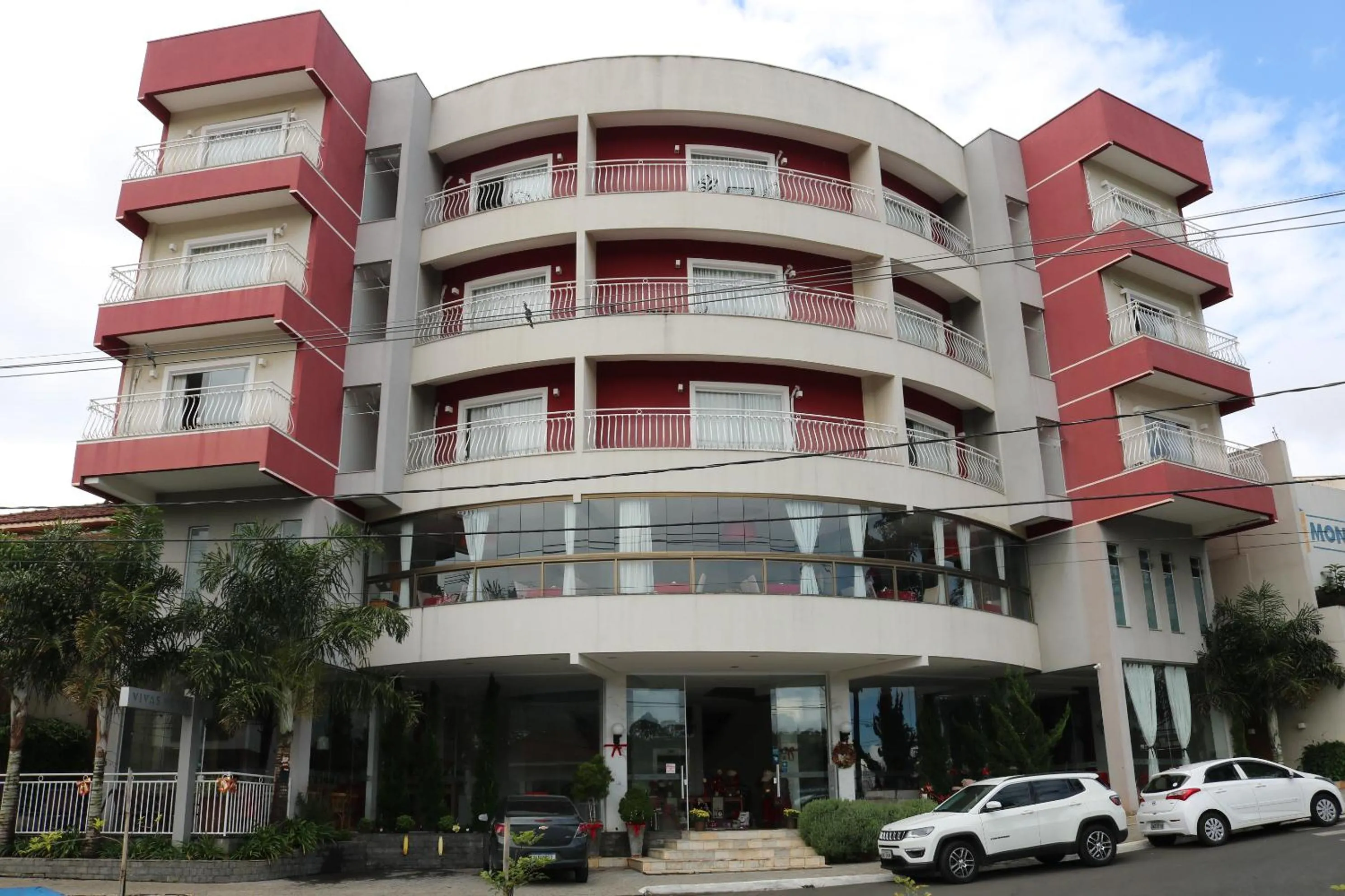 Facade/entrance in Vivas Hotel e Casa