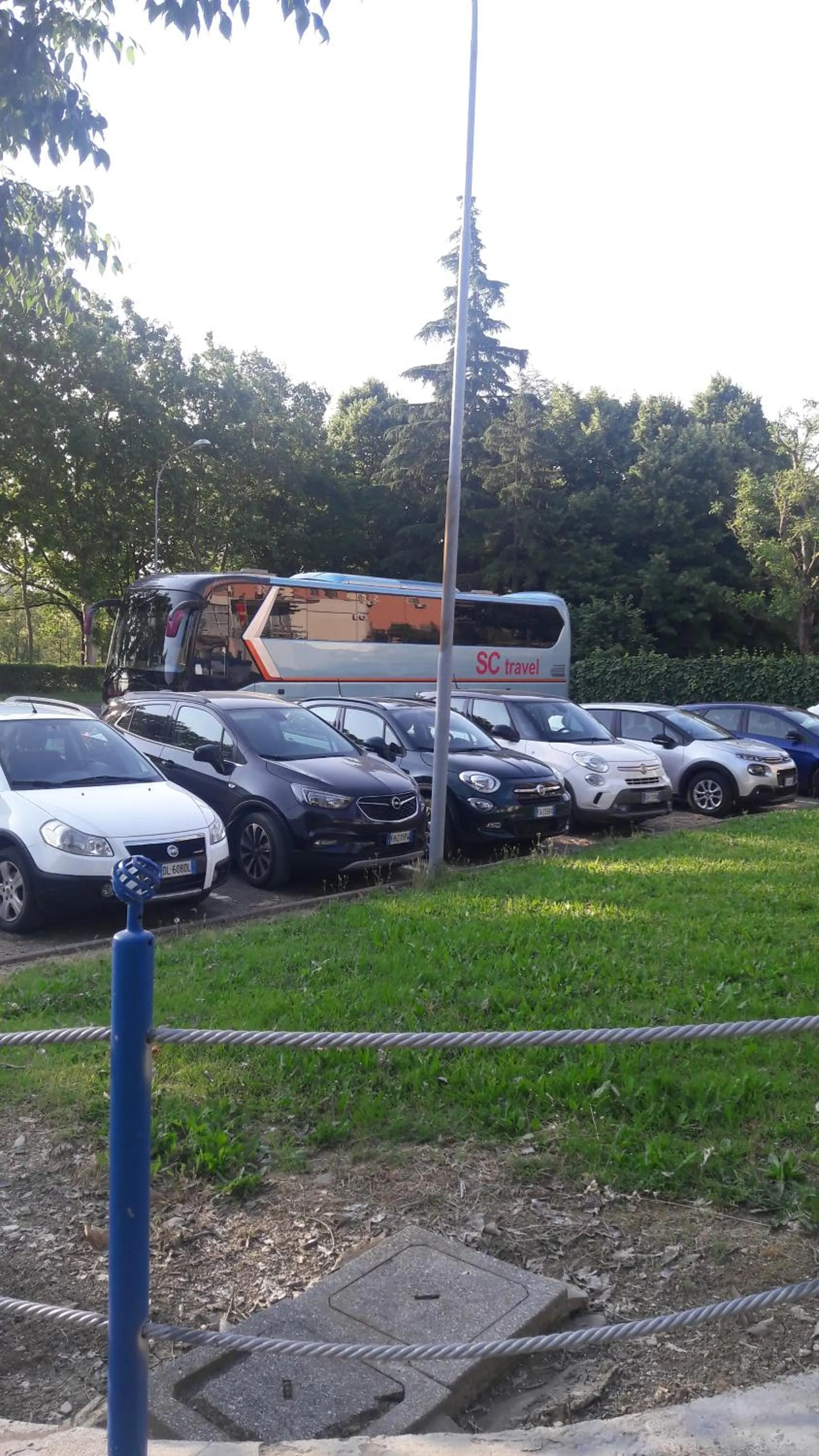 Street view in Hotel Parigi