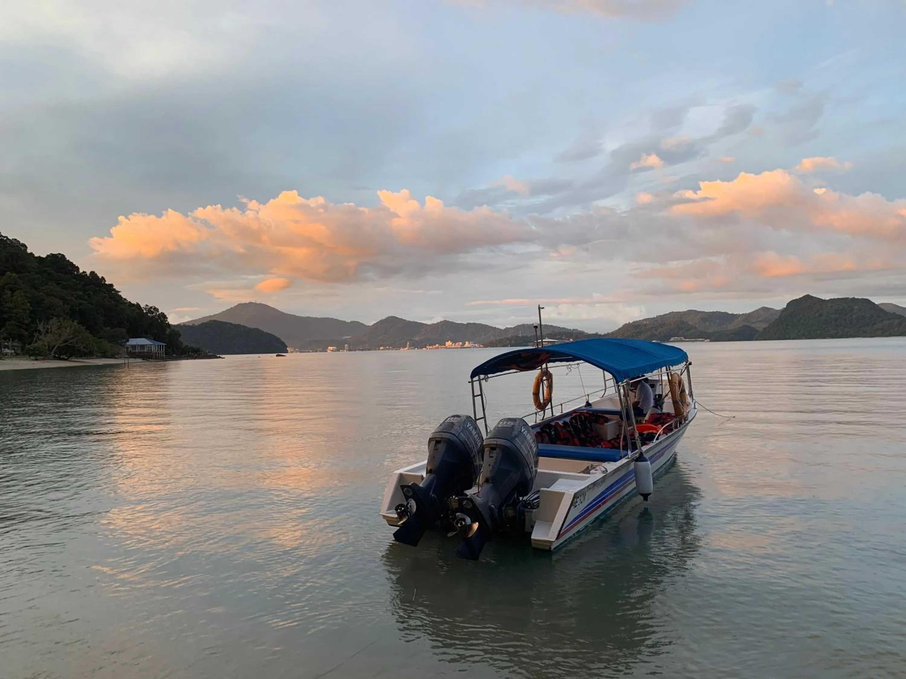 Sea view in Wild Pasir Panjang