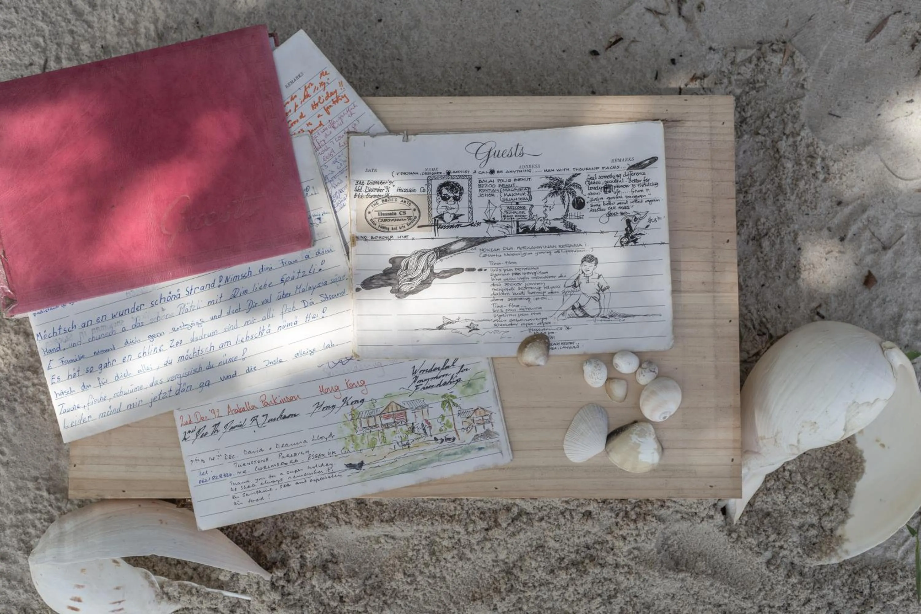 Logo/Certificate/Sign in Wild Pasir Panjang