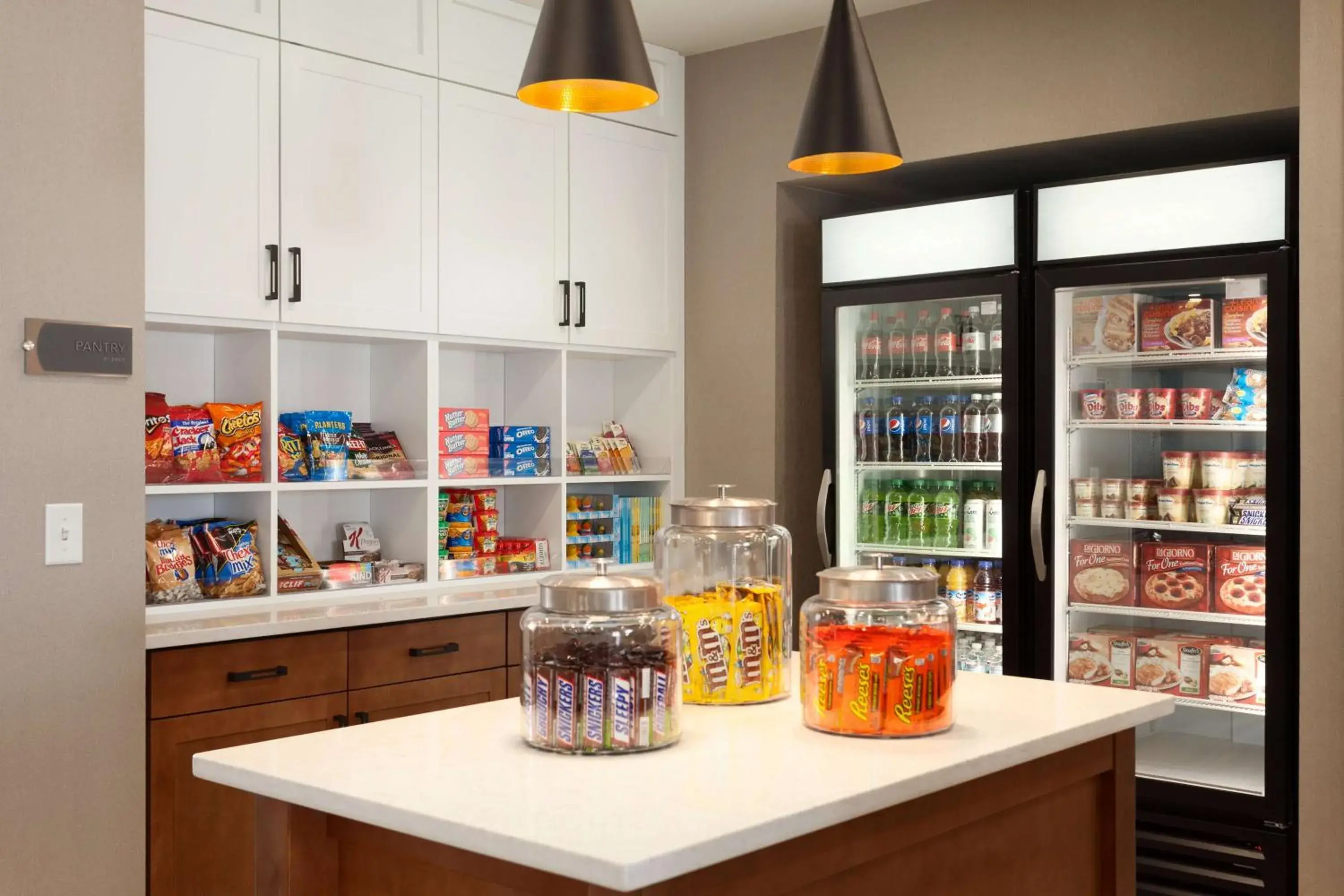 Restaurant/places to eat in Homewood Suites by Hilton Syracuse - Carrier Circle Restaurant/places to eat in Homewood Suites by Hilton Syracuse - Carrier Circle