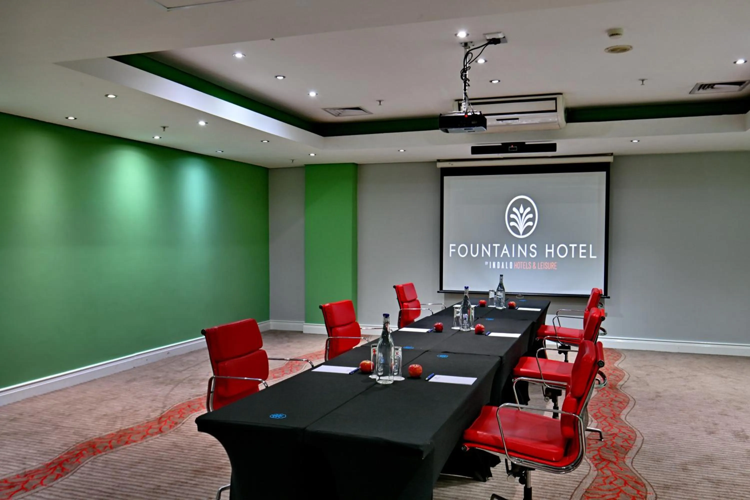 Meeting/conference room in Fountains Hotel
