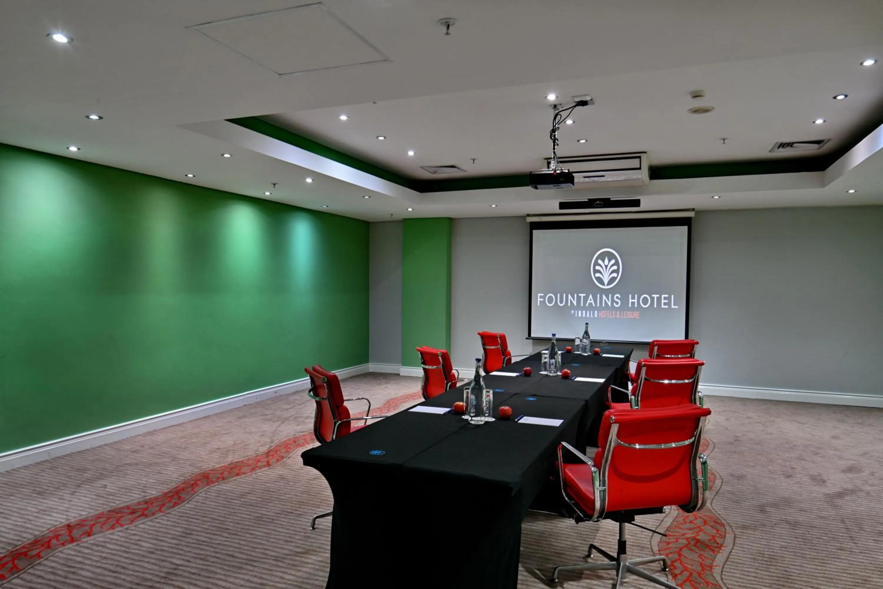 Meeting/conference room in Fountains Hotel