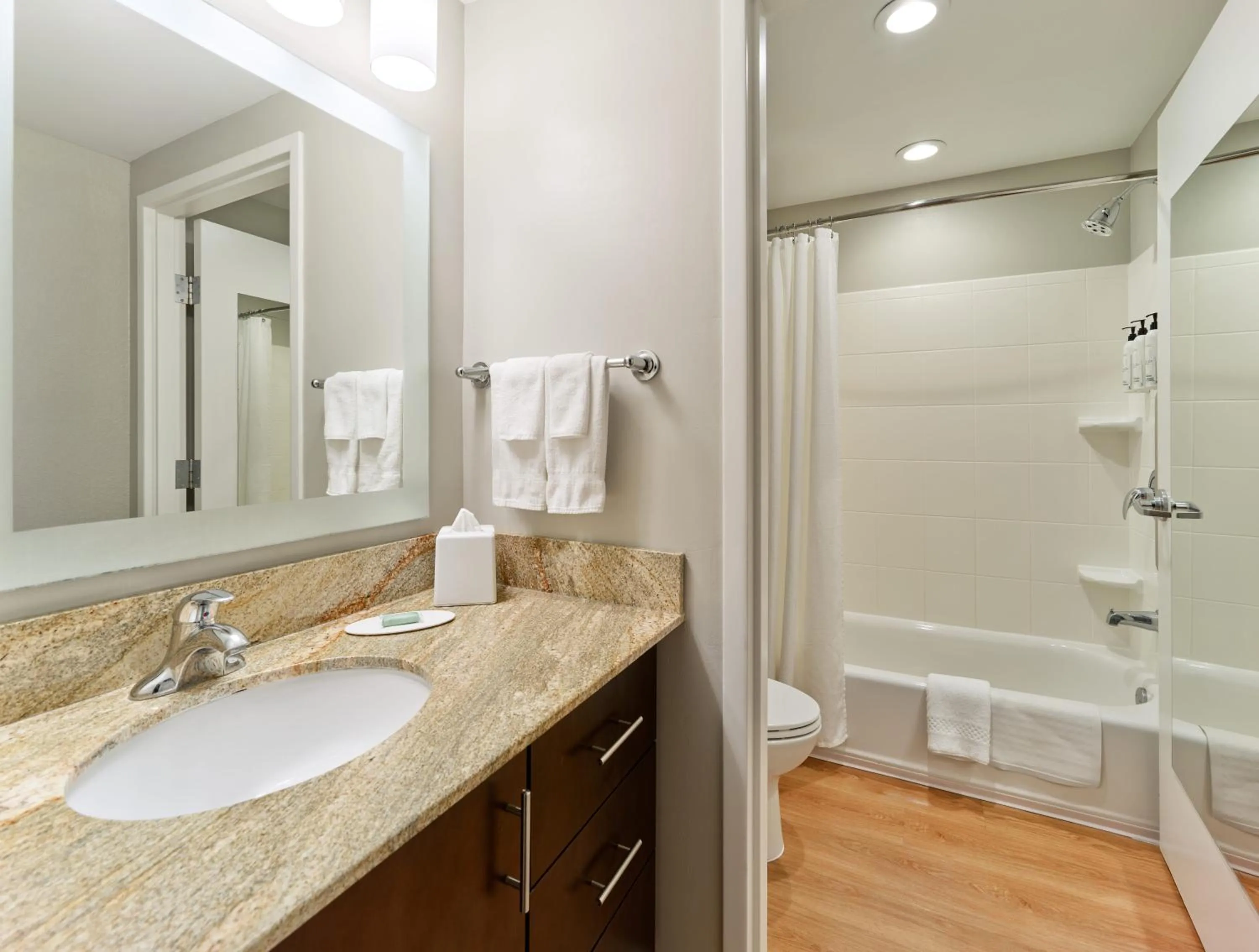 Bathroom in TownePlace Suites Orlando at FLAMINGO CROSSINGS Town Center, Western Entrance