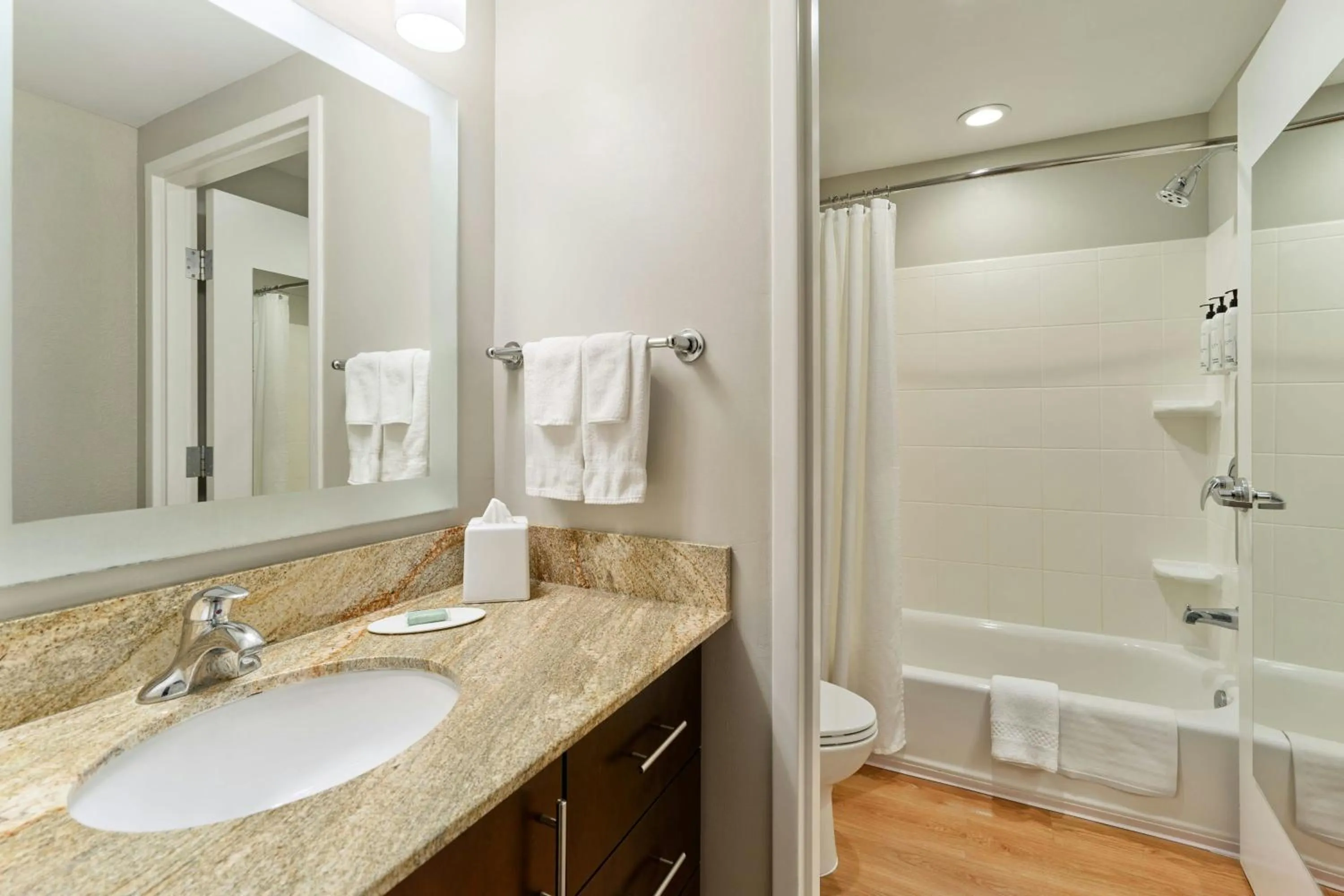 Bathroom in TownePlace Suites Orlando at FLAMINGO CROSSINGS Town Center, Western Entrance