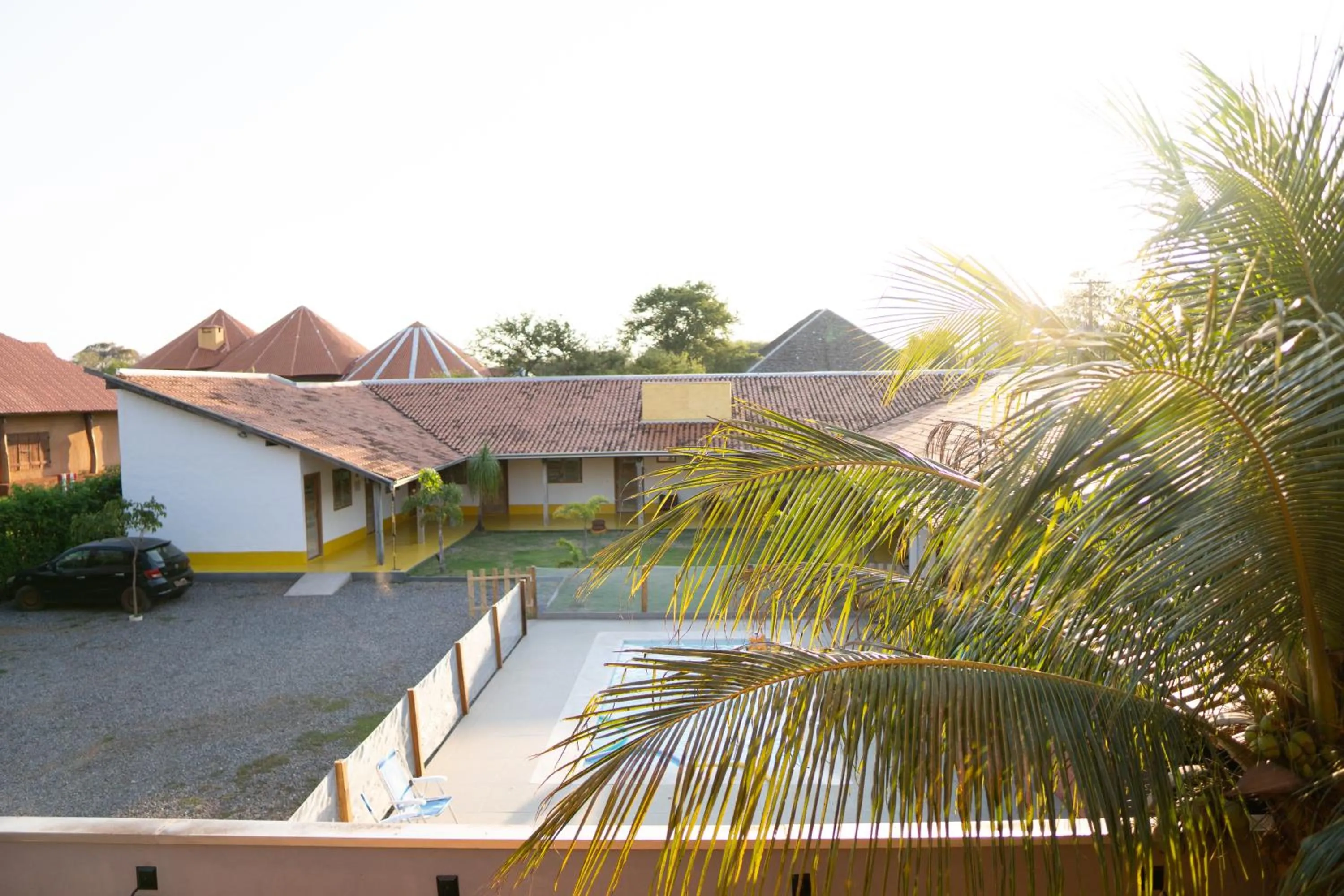 Pool view in Pousada Aracuã